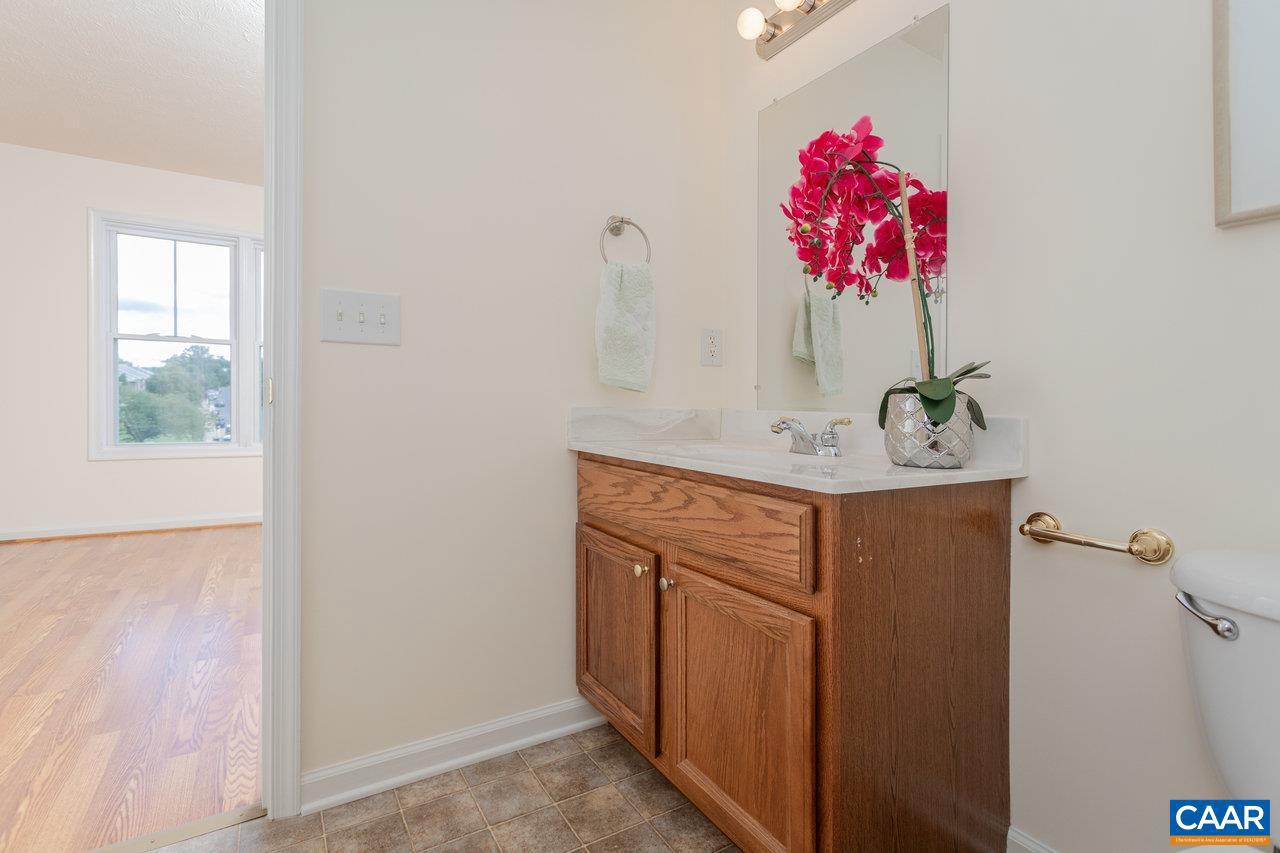 TOWNES AT BLUESTONE - Residential