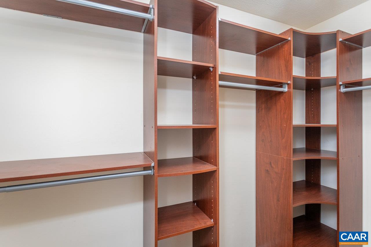 TOWNES AT BLUESTONE - Residential