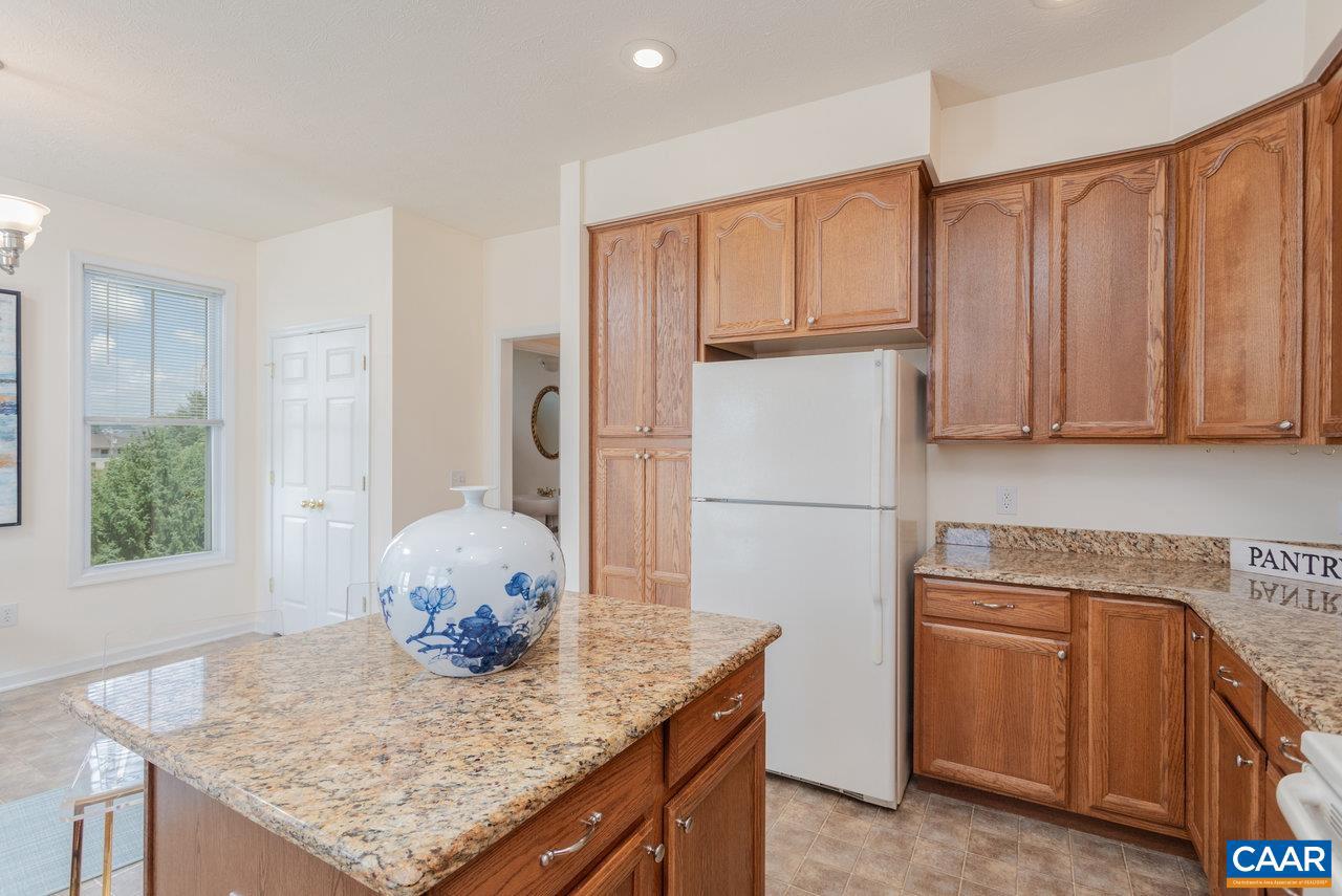 TOWNES AT BLUESTONE - Residential