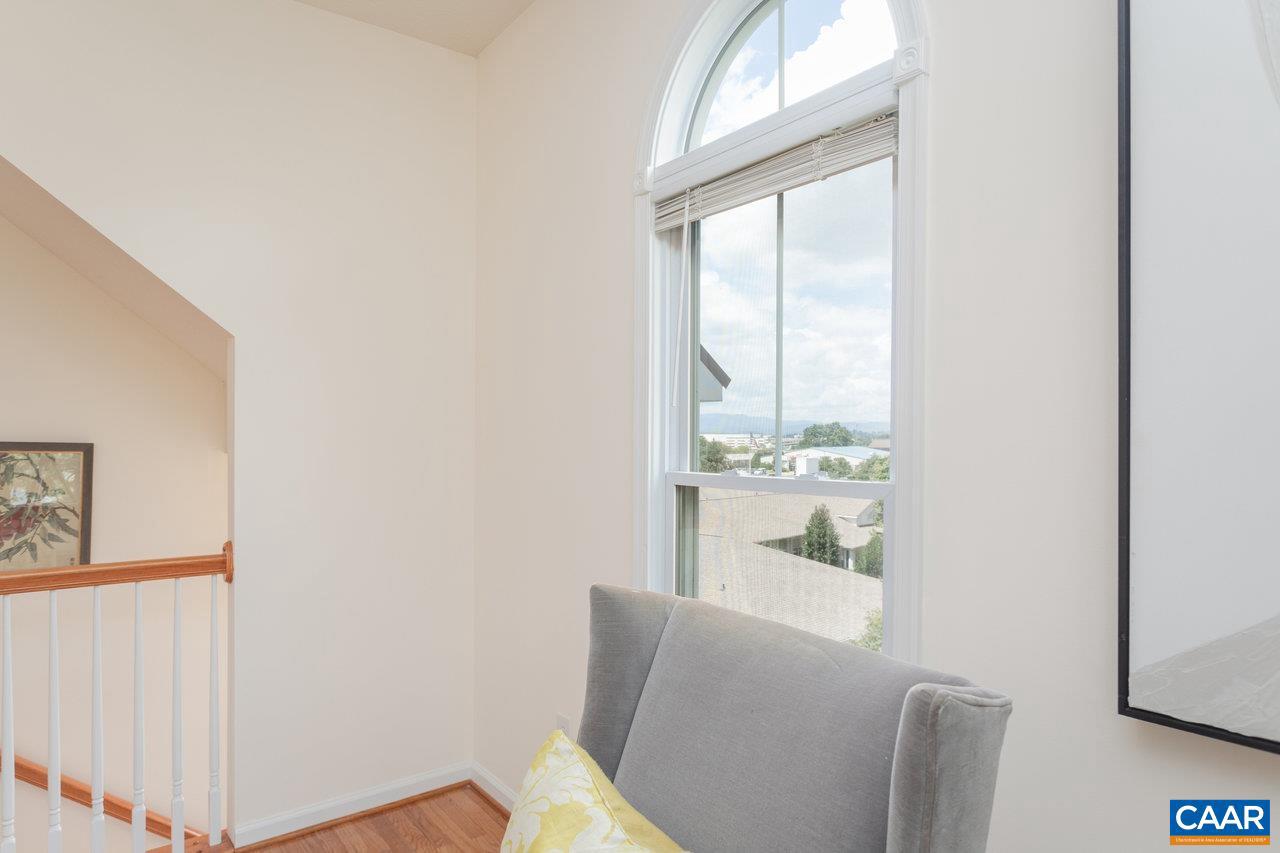 TOWNES AT BLUESTONE - Residential