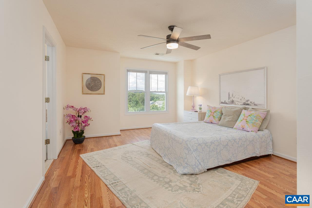 TOWNES AT BLUESTONE - Residential