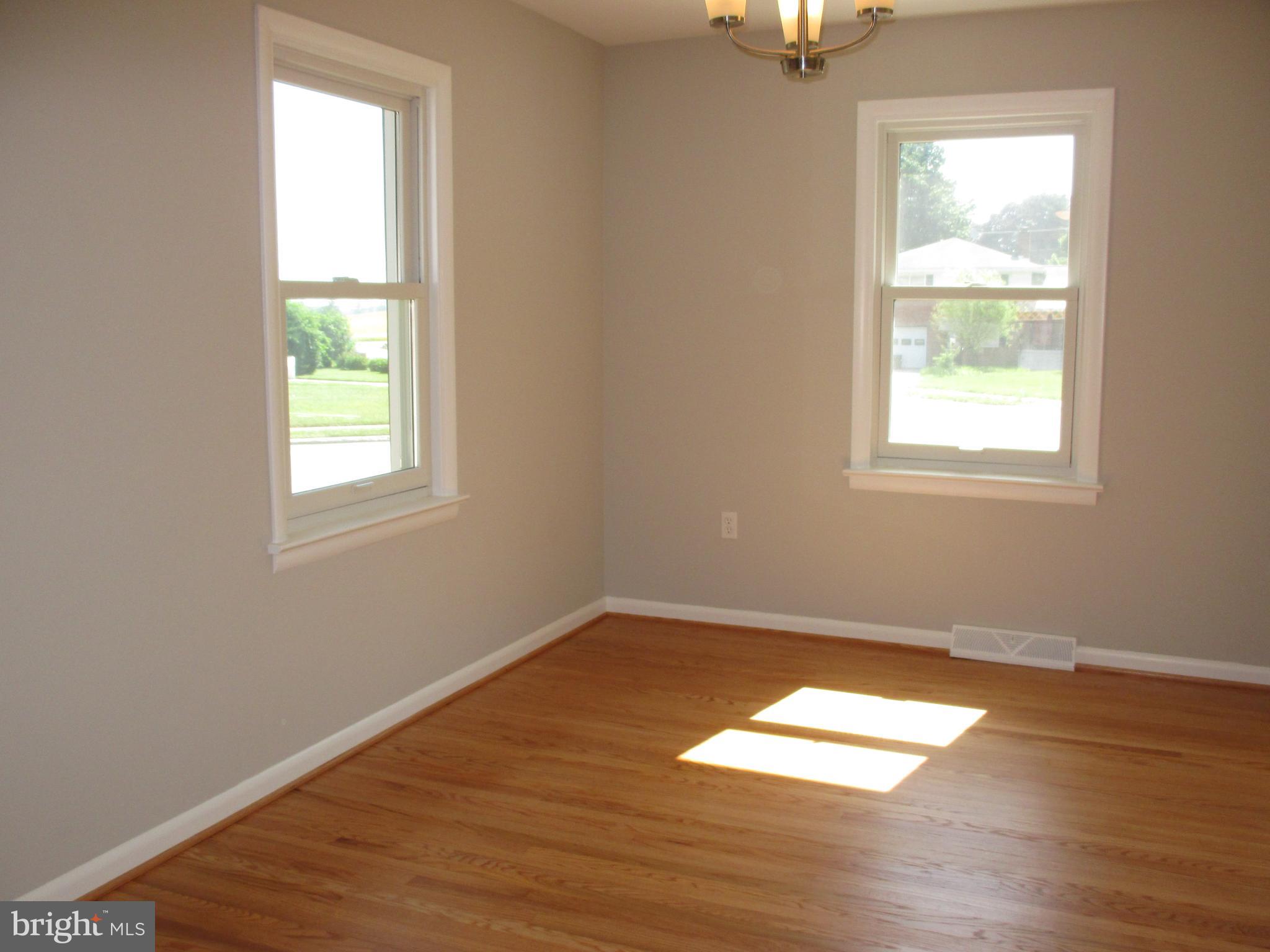 PINE SPRINGS HEIGHTS - Residential