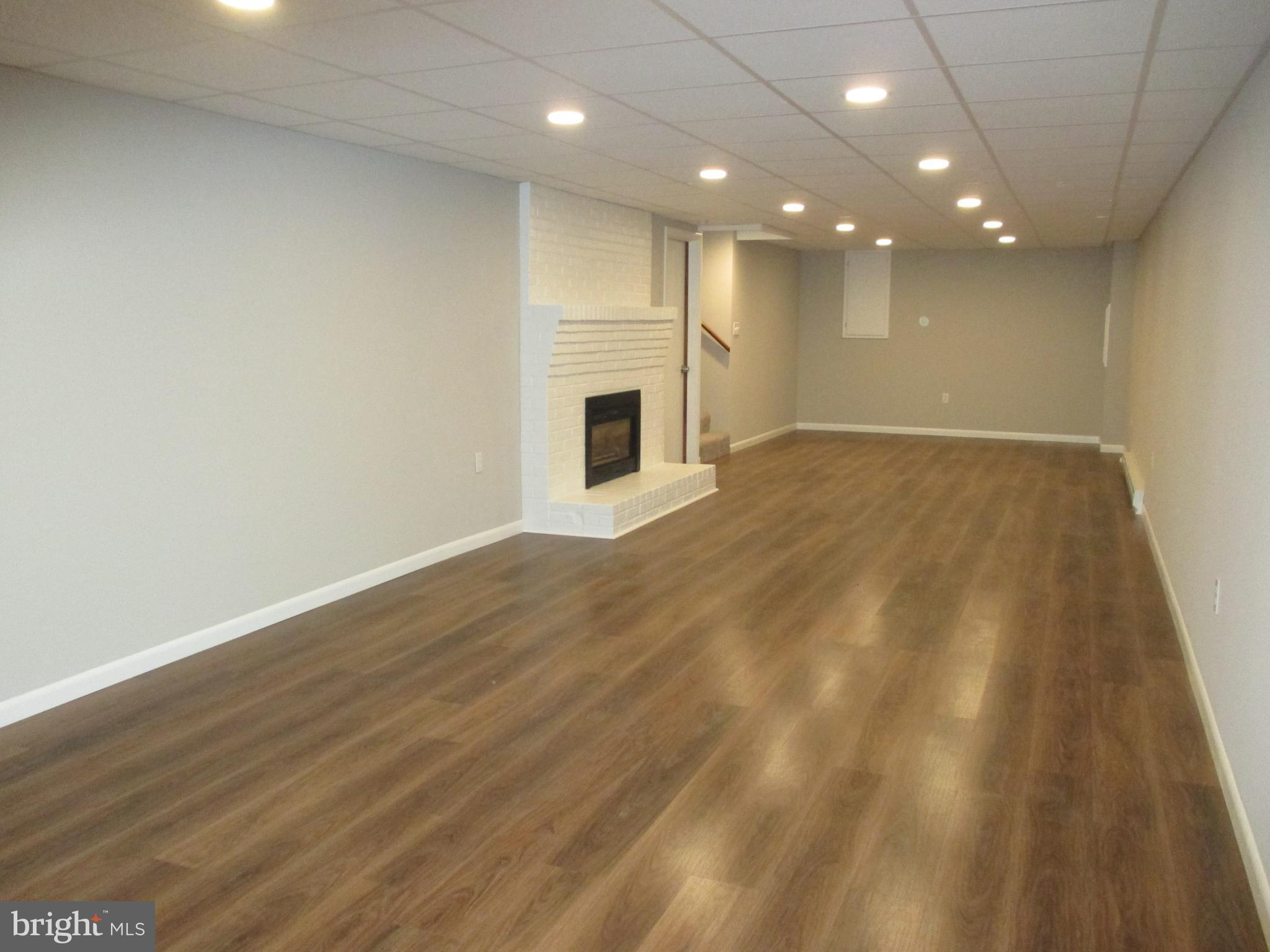 PINE SPRINGS HEIGHTS - Residential