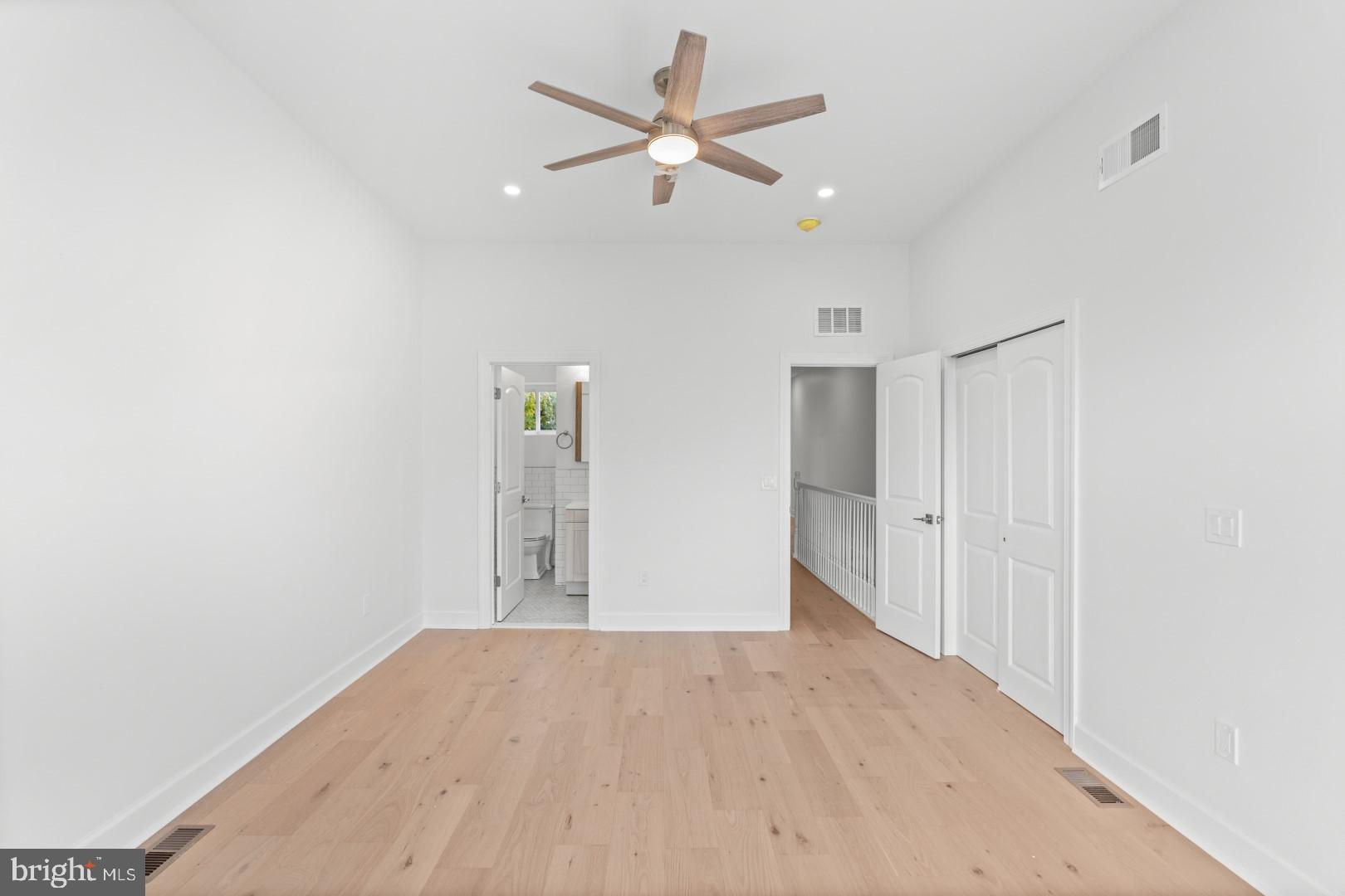 UNIVERSITY CITY - Residential