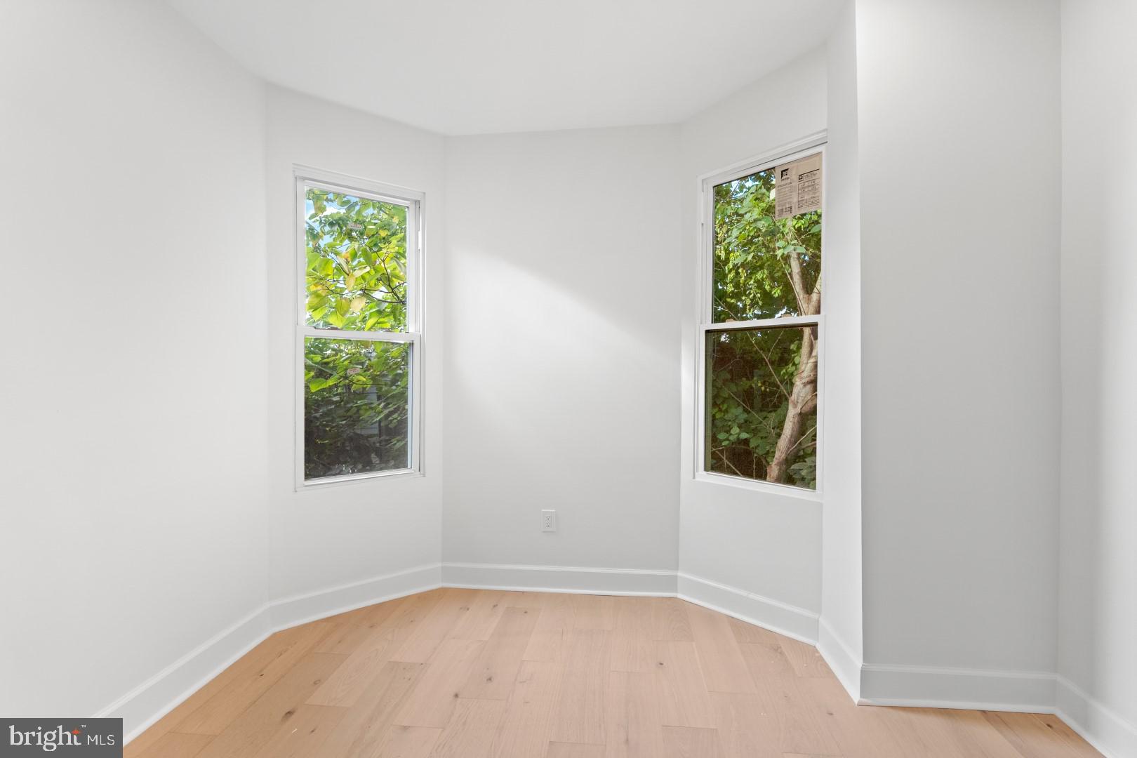 UNIVERSITY CITY - Residential