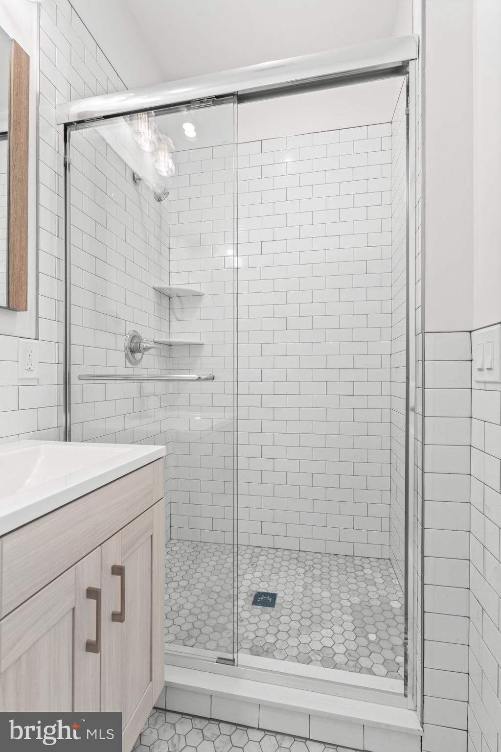 UNIVERSITY CITY - Residential