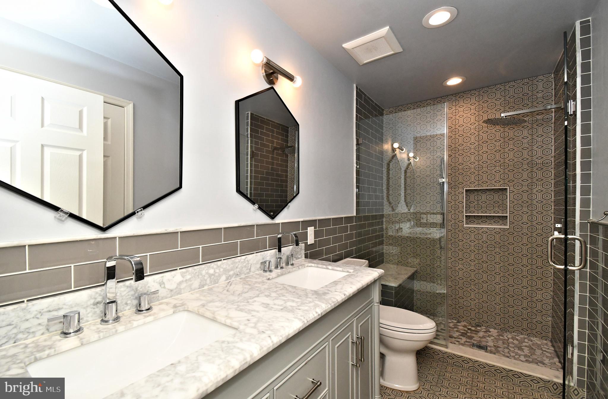 TALAMORE - Residential Lease