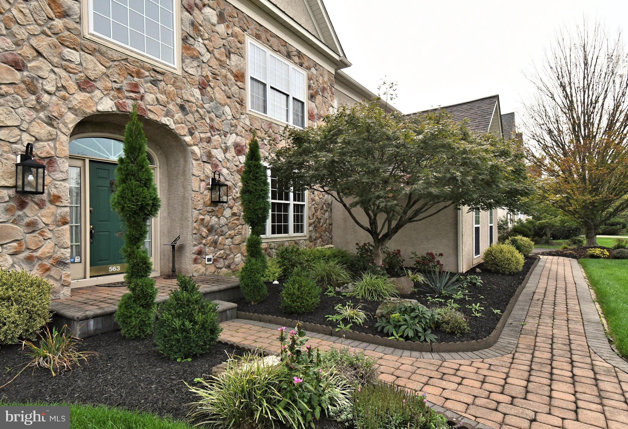 TALAMORE - Residential Lease