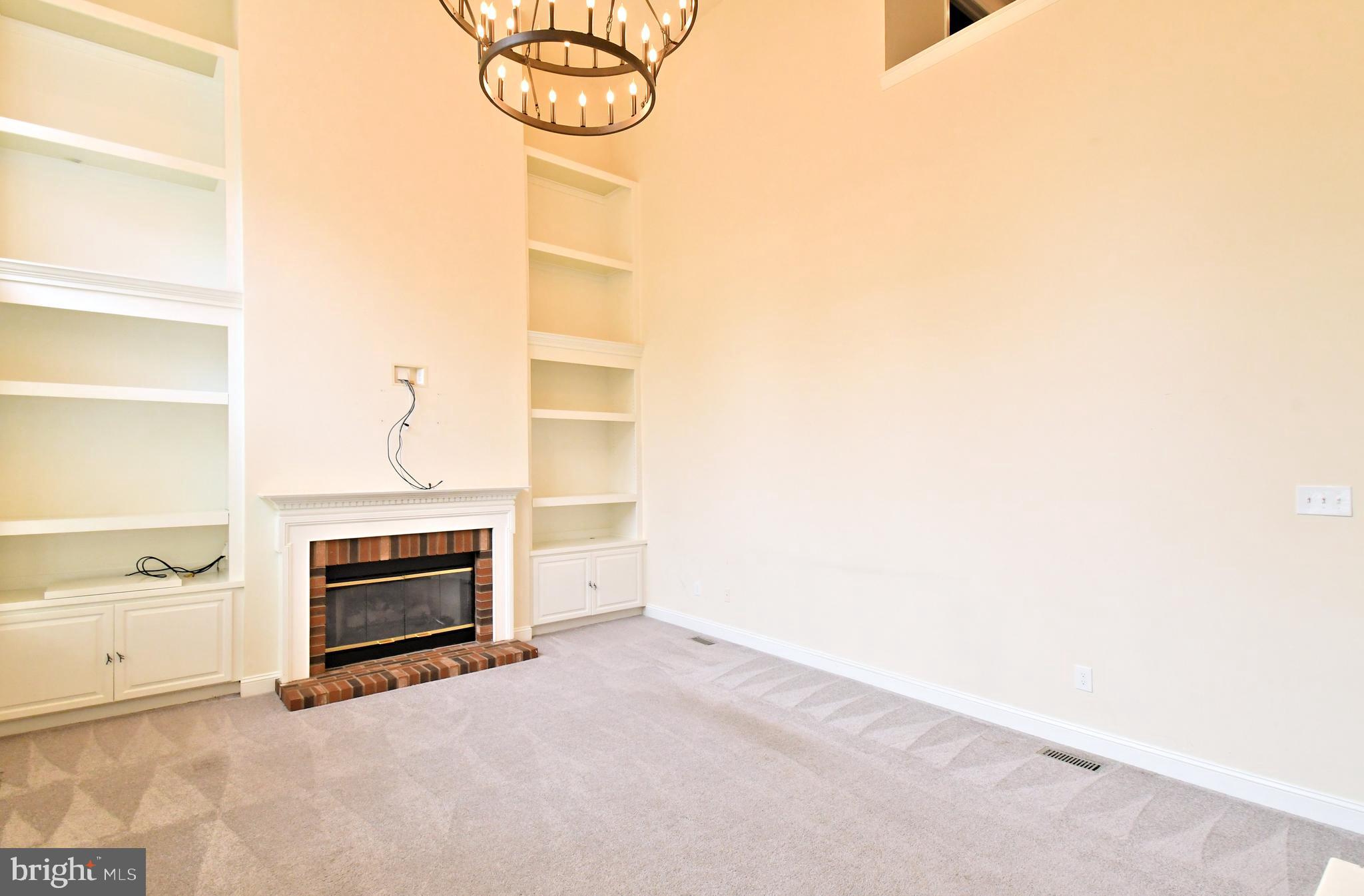 TALAMORE - Residential Lease