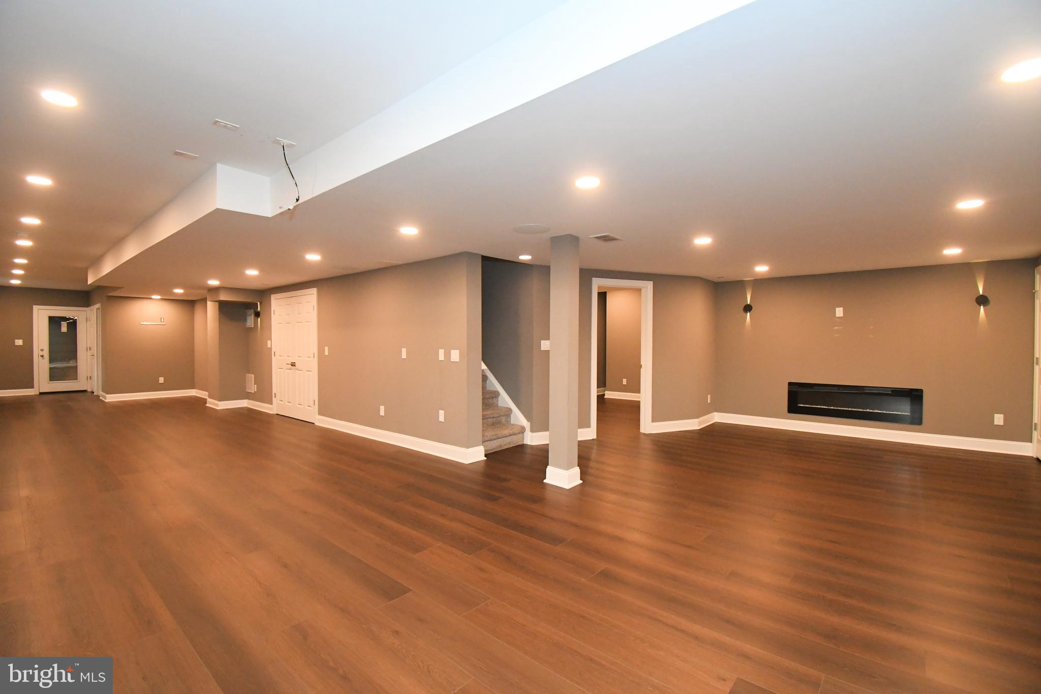 TALAMORE - Residential Lease