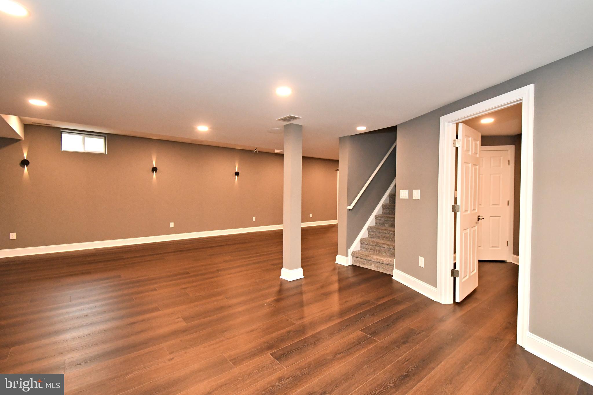 TALAMORE - Residential Lease