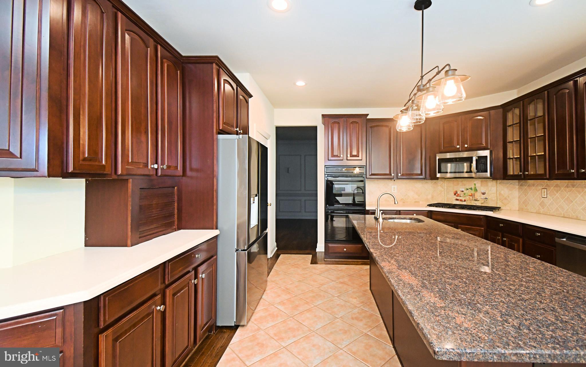 TALAMORE - Residential Lease