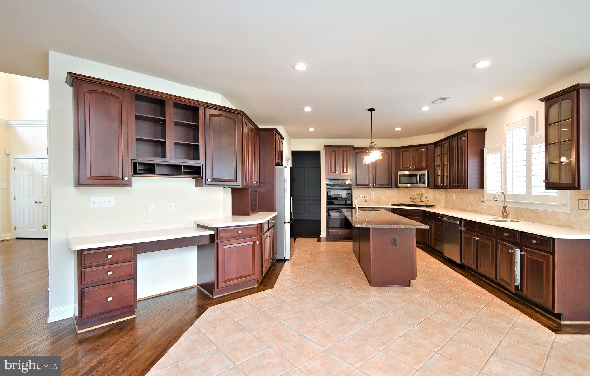 TALAMORE - Residential Lease