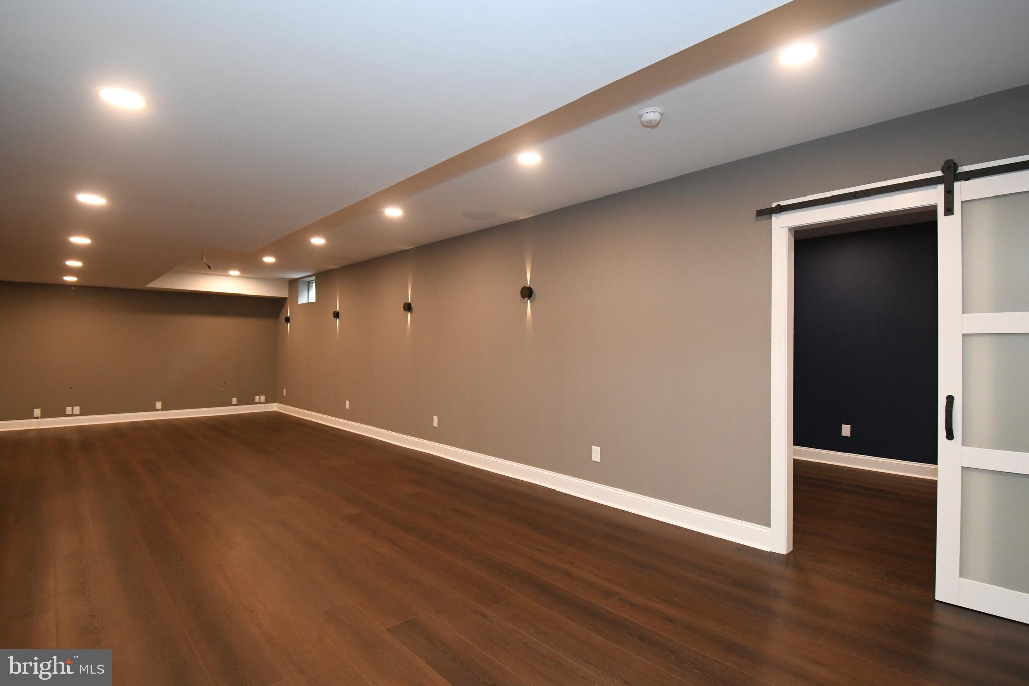 TALAMORE - Residential Lease