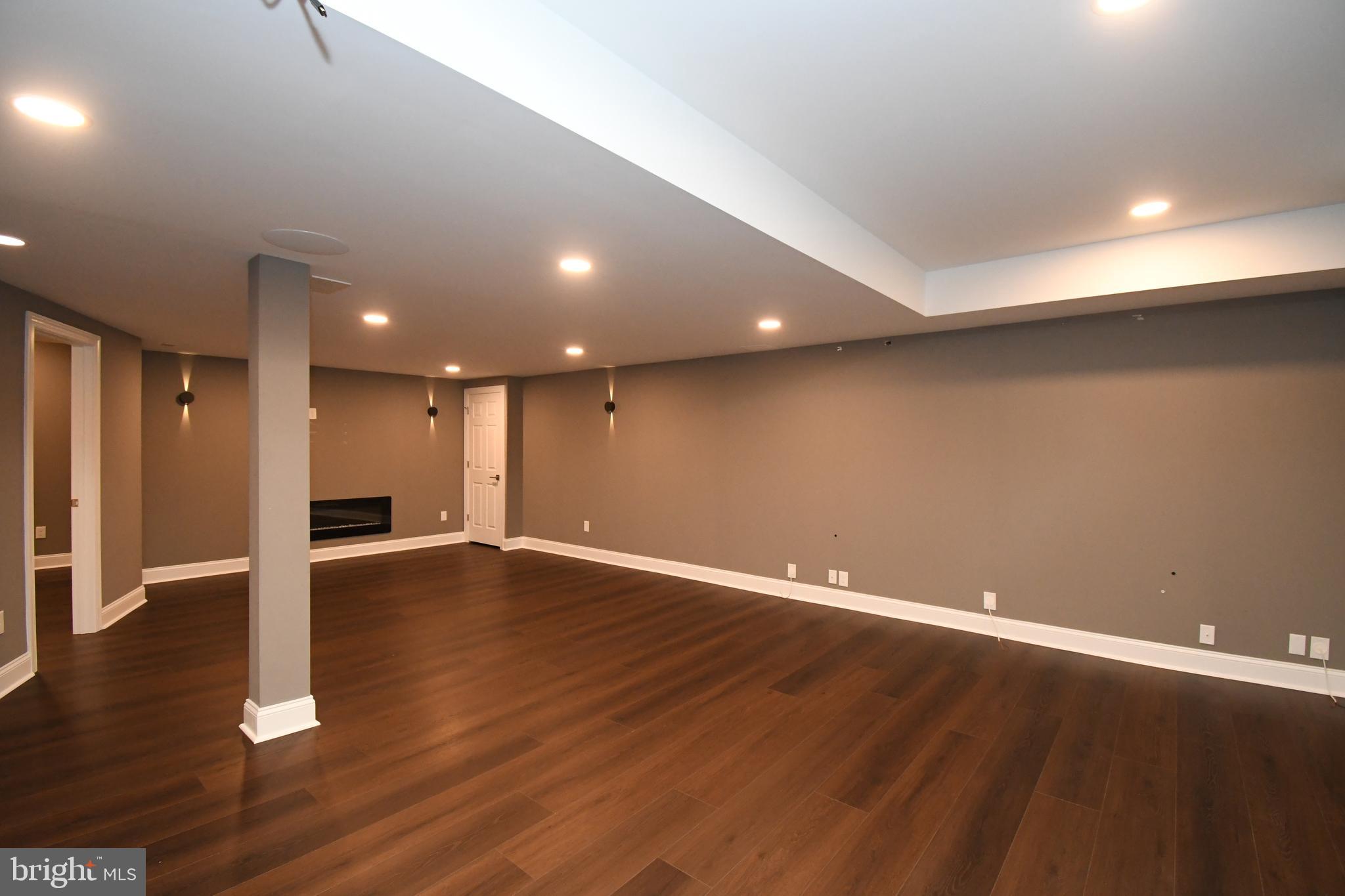 TALAMORE - Residential Lease