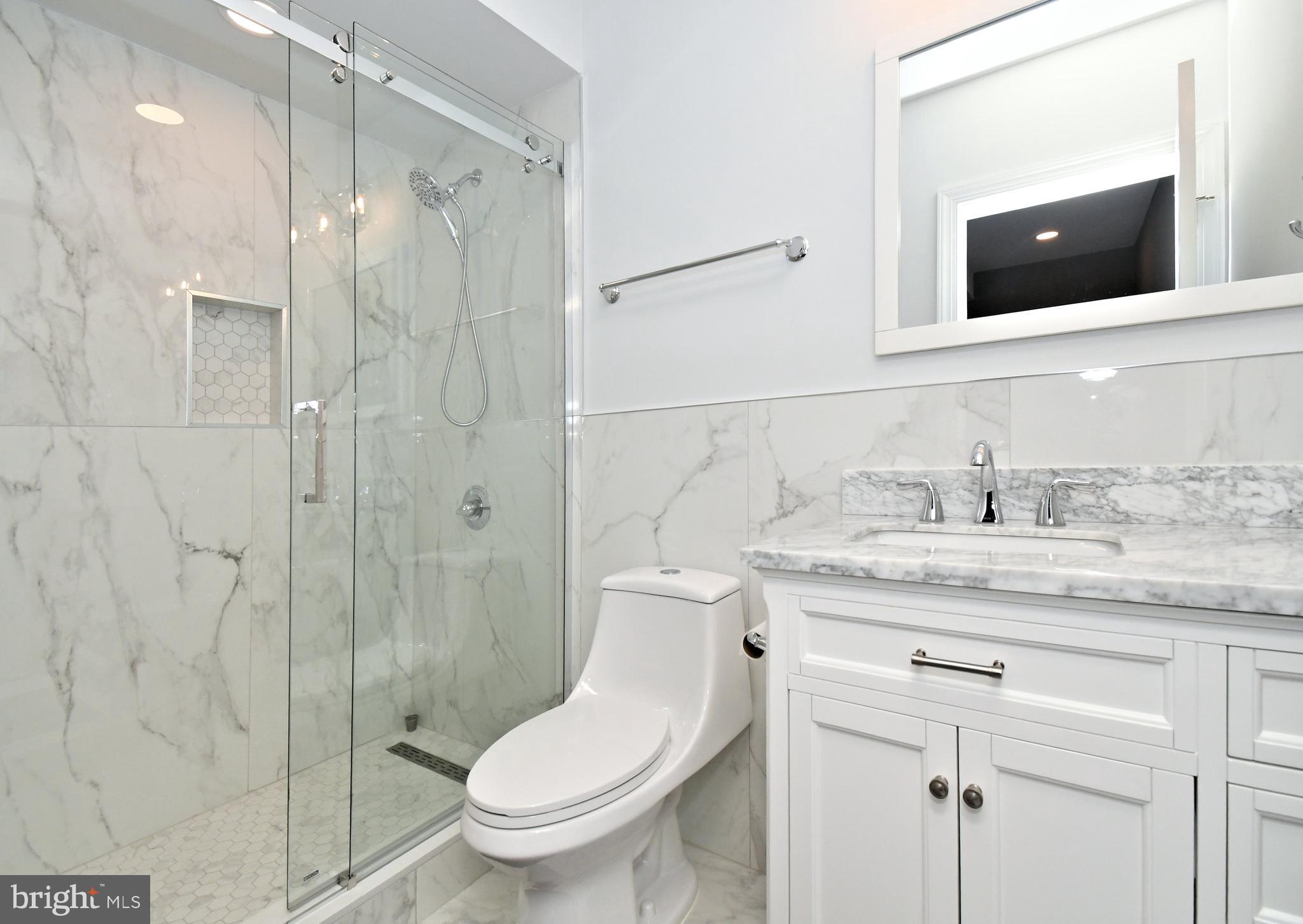 TALAMORE - Residential Lease