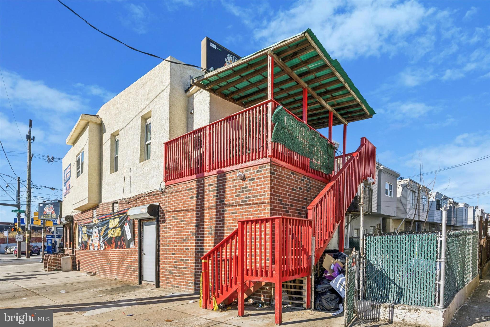 PORT RICHMOND - Residential Income