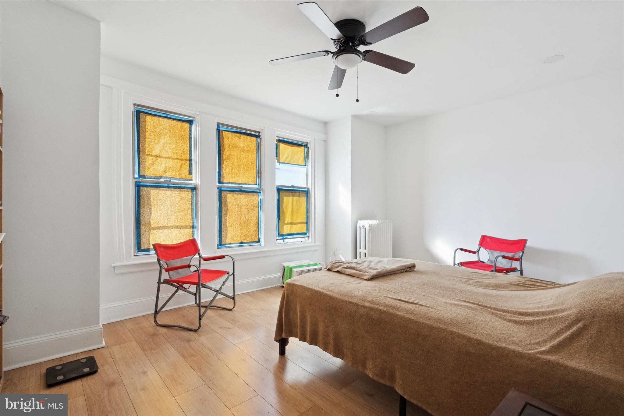 PORT RICHMOND - Residential Income