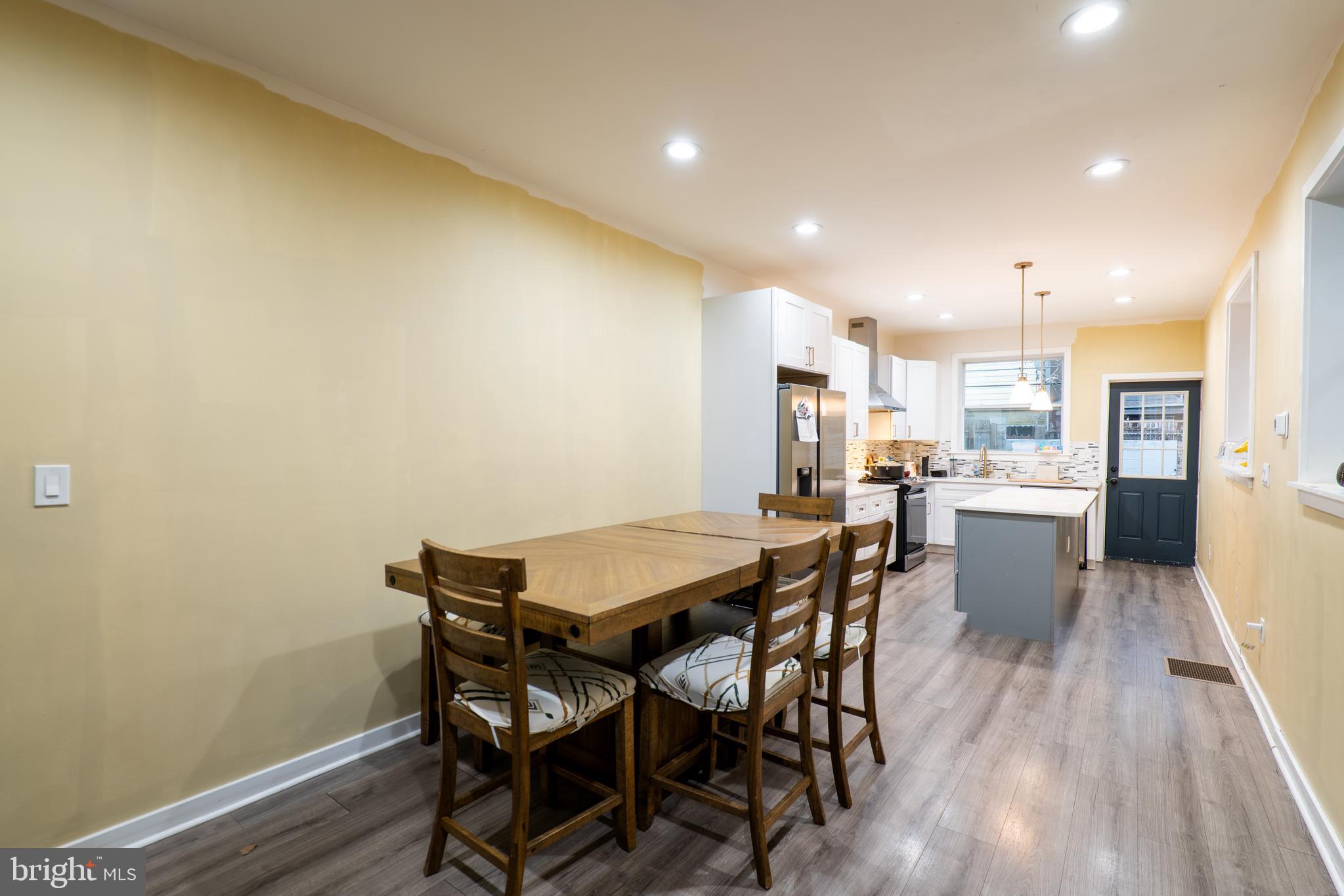 WEST PASSYUNK - Residential