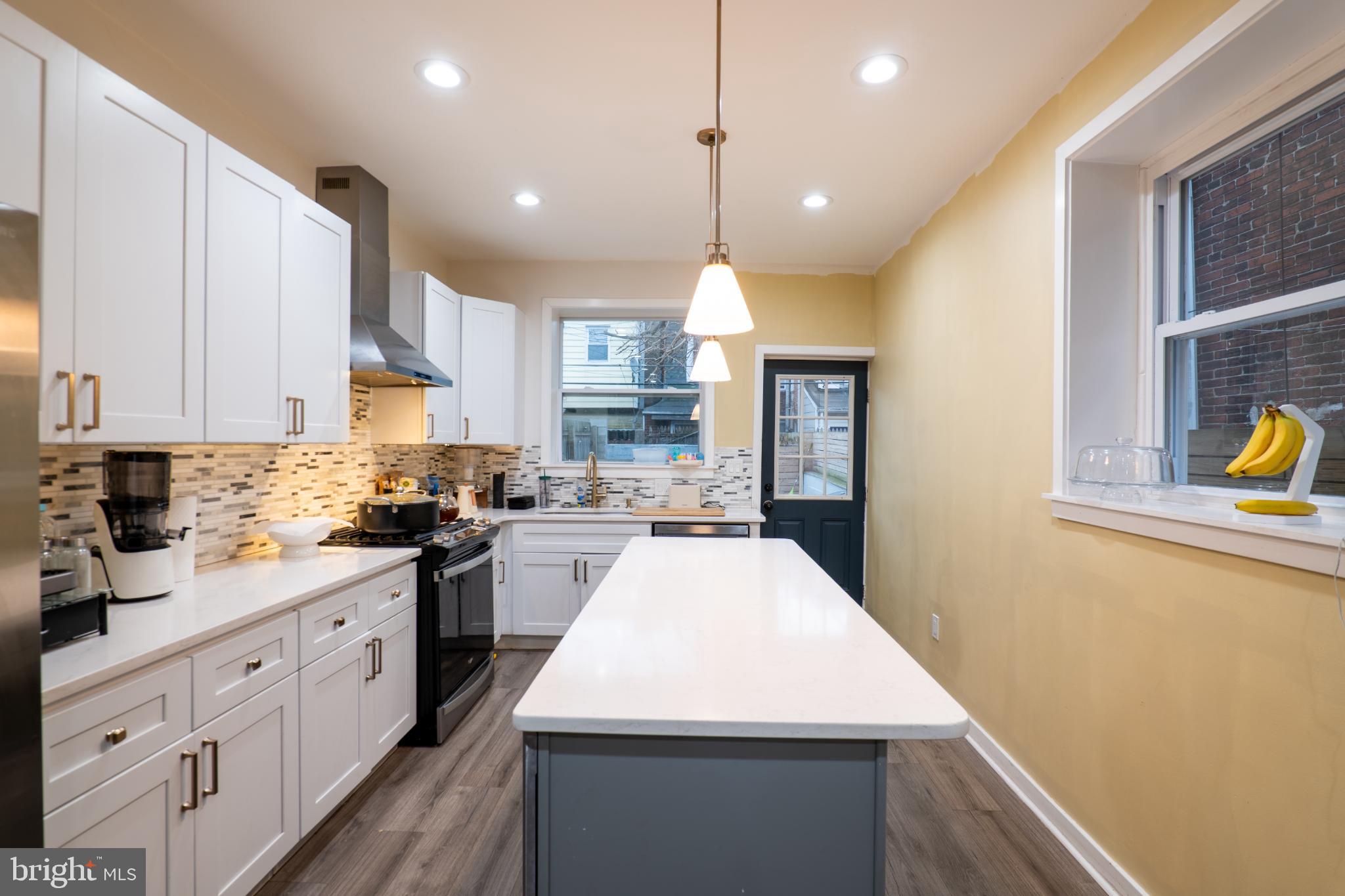 WEST PASSYUNK - Residential