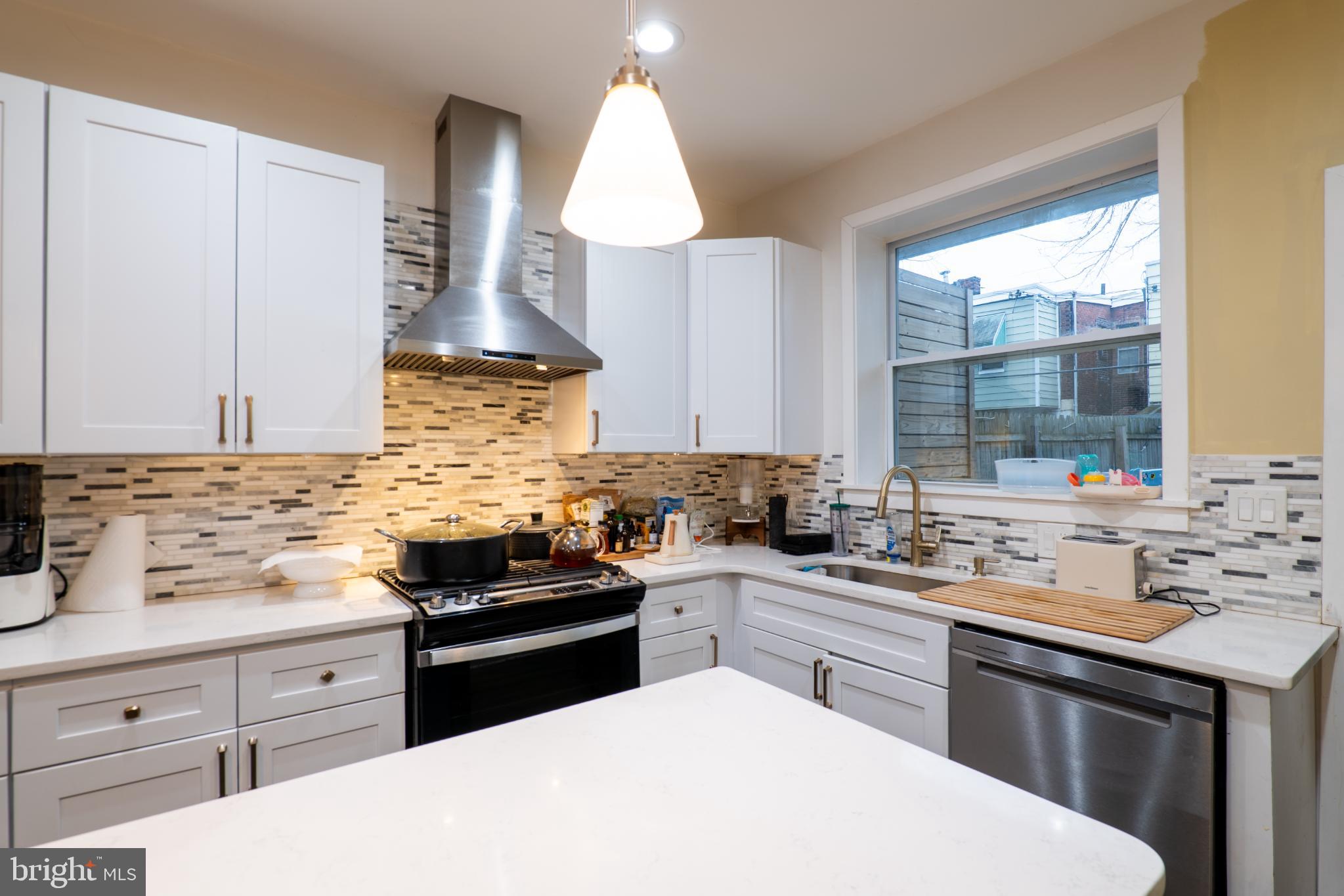 WEST PASSYUNK - Residential