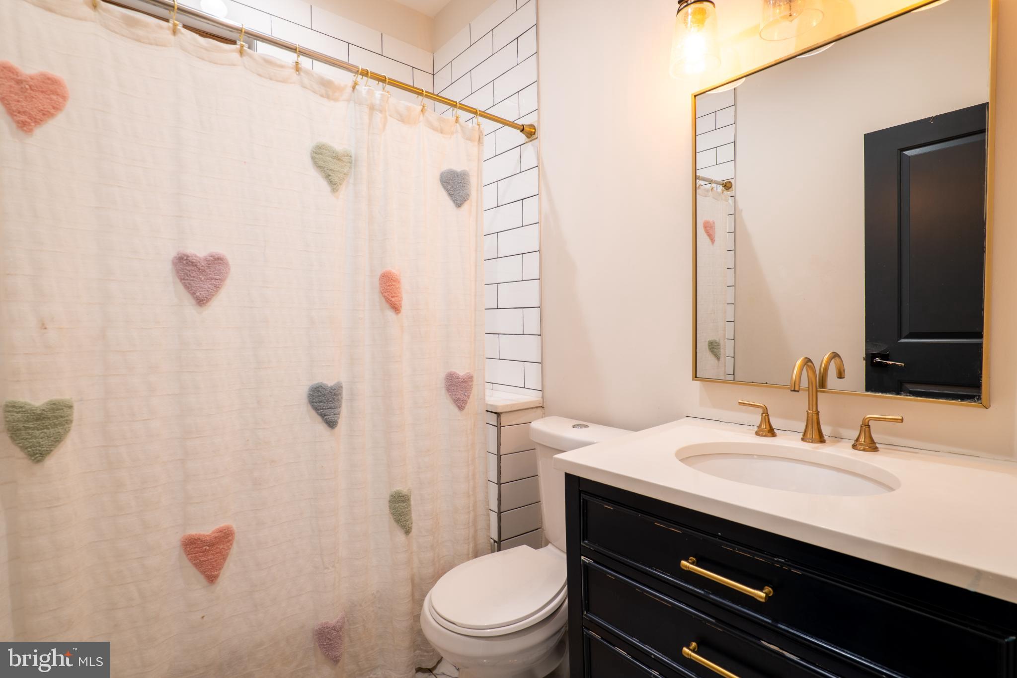 WEST PASSYUNK - Residential