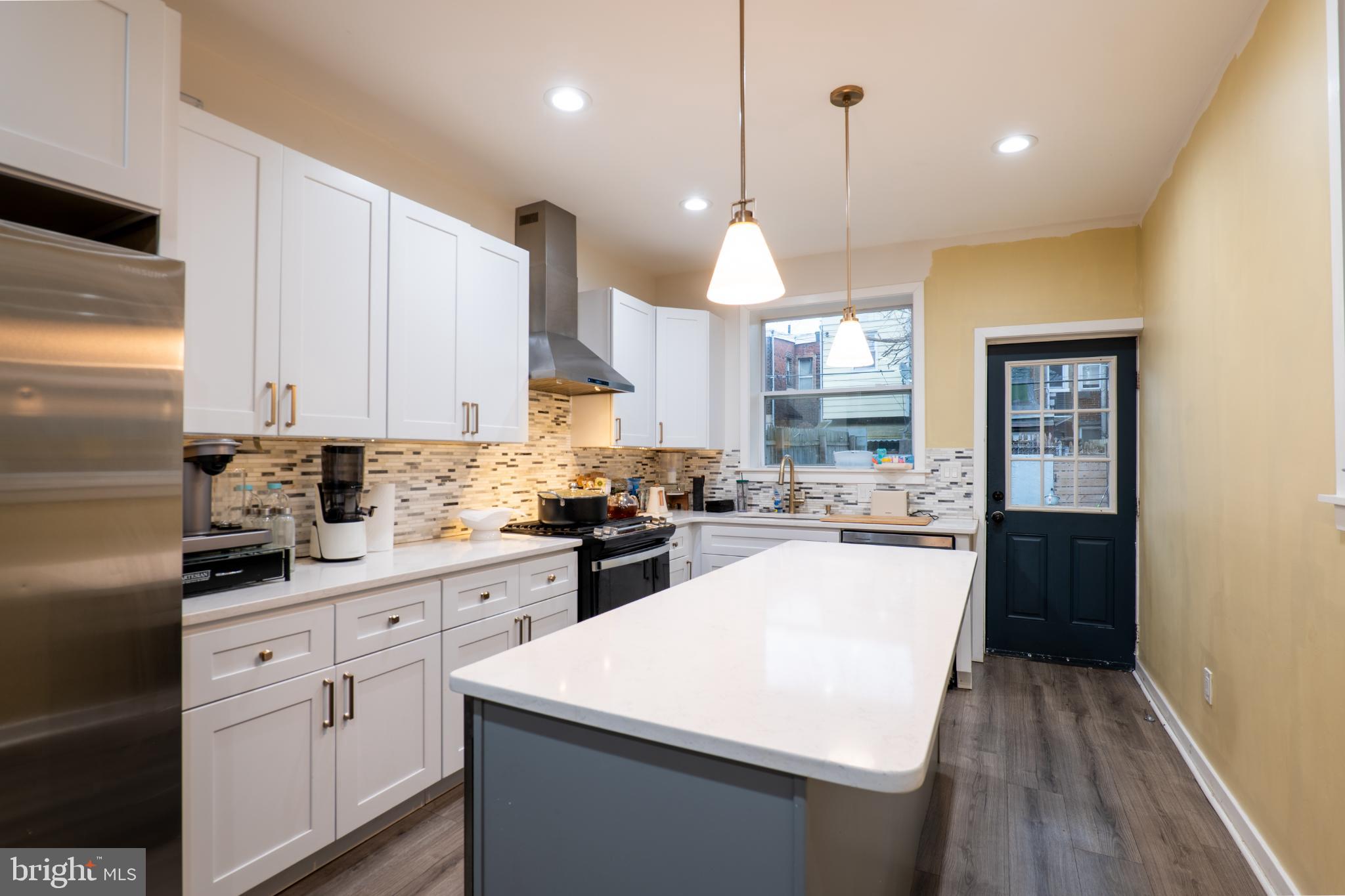 WEST PASSYUNK - Residential