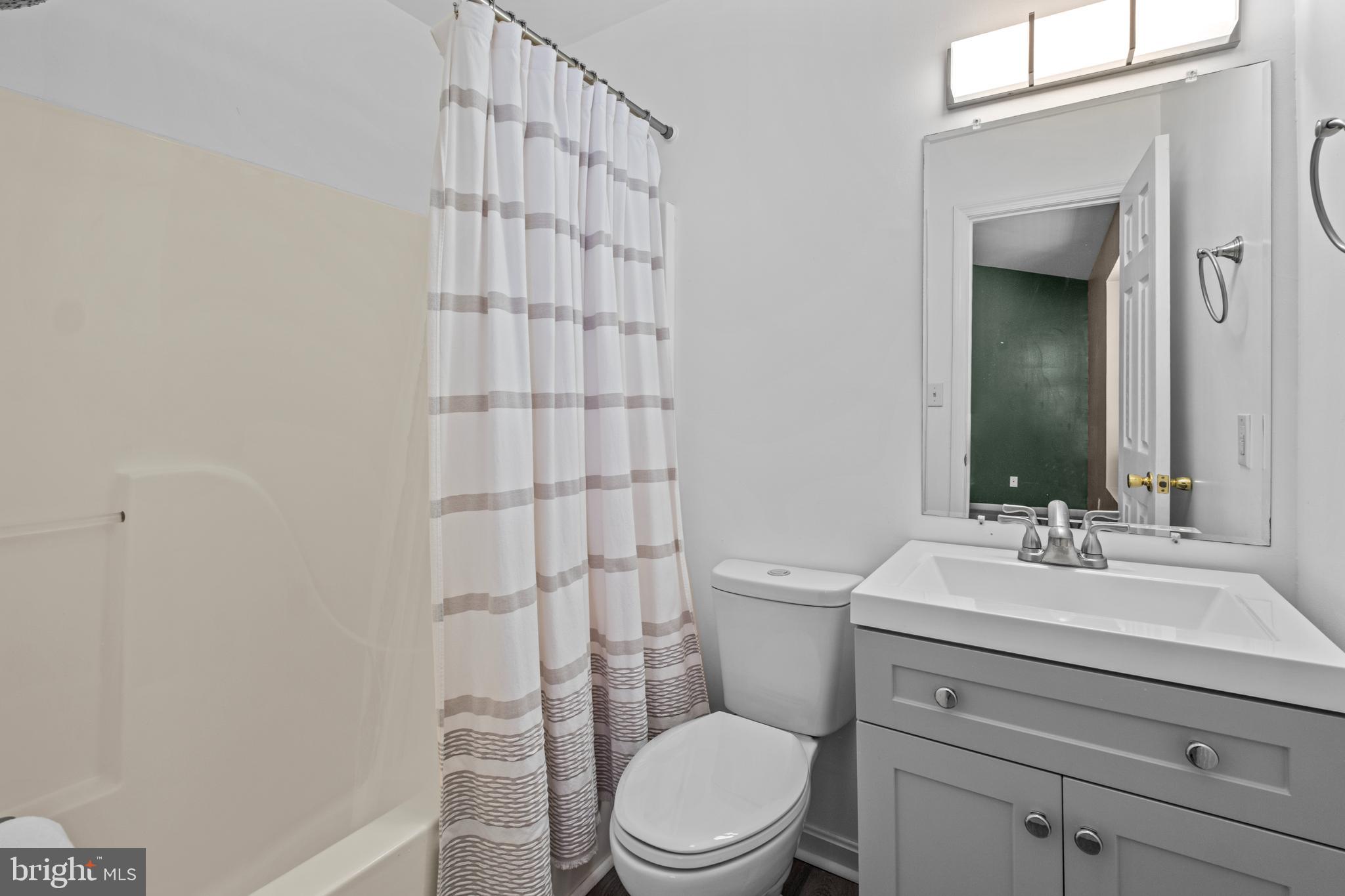 HEDGESVILLE HILLS - Residential