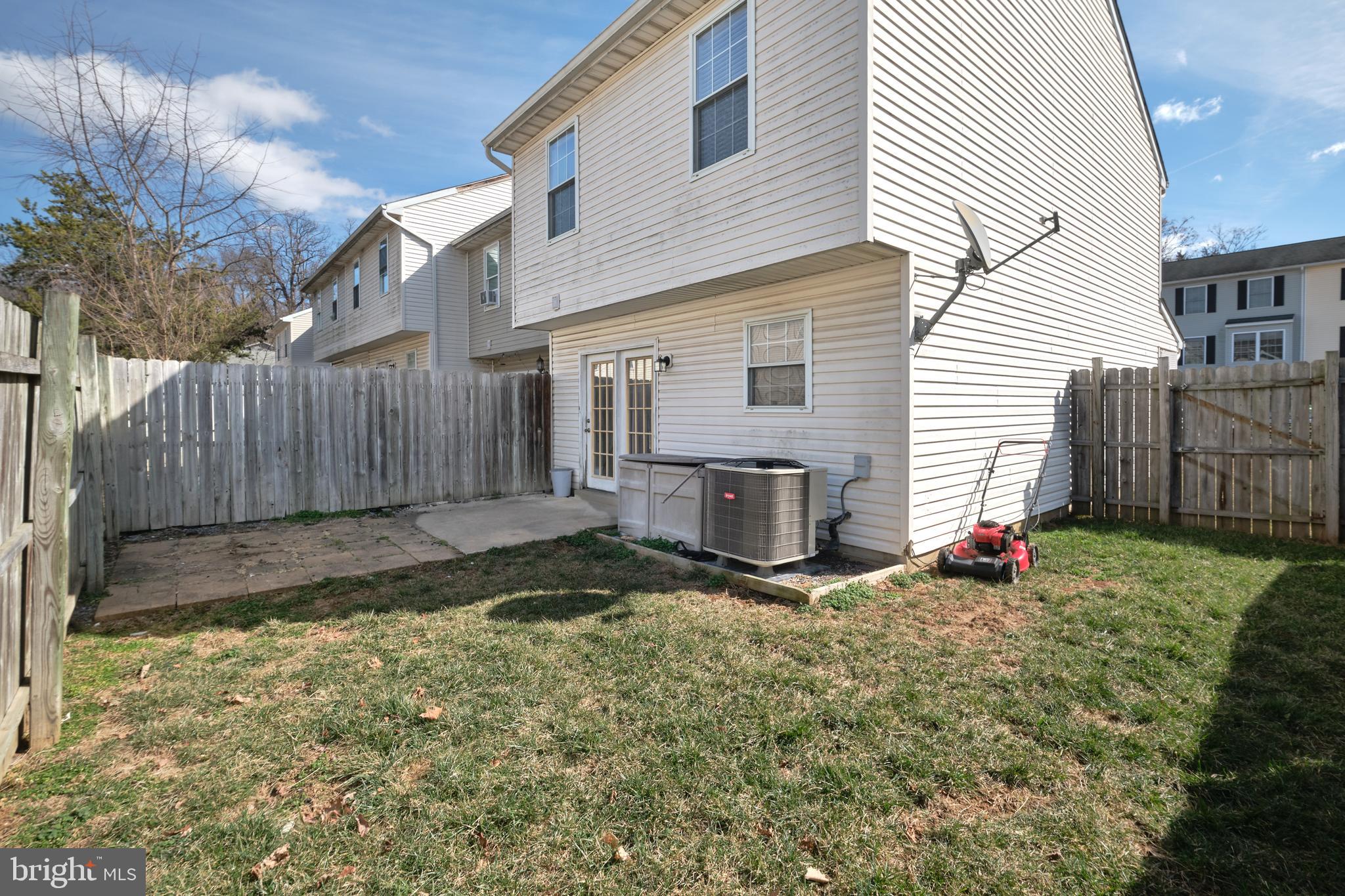 HEDGESVILLE HILLS - Residential