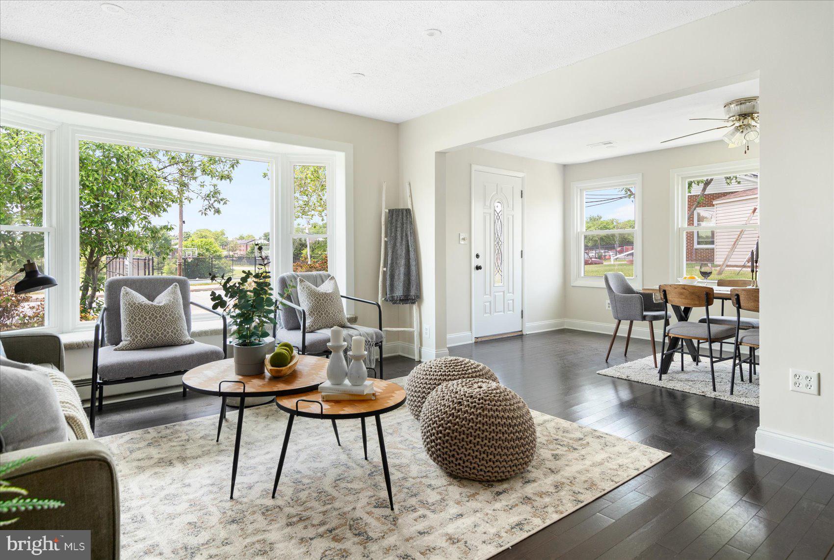 HAMILTON HILLS - Residential