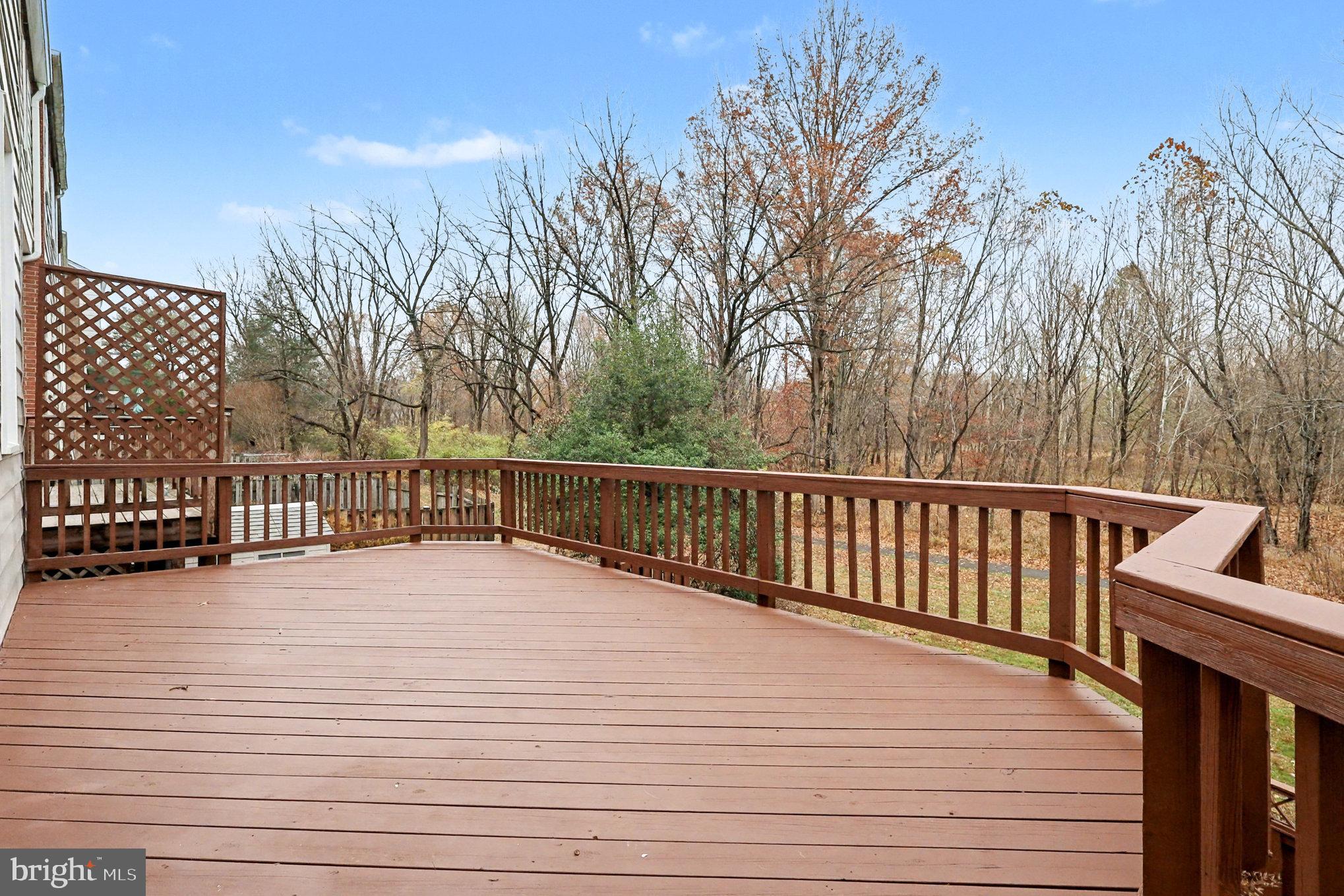 ROCKSHIRE TOWNHOMES - Residential