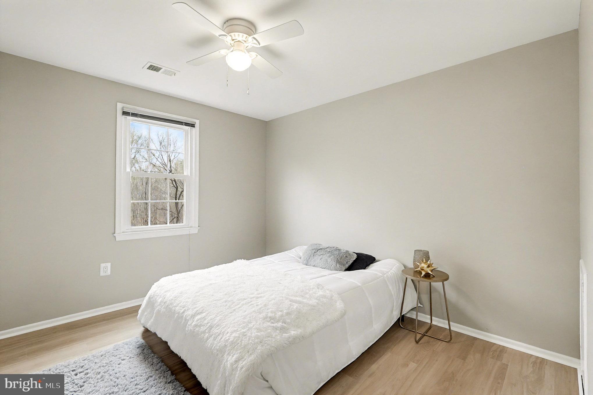 ROCKSHIRE TOWNHOMES - Residential