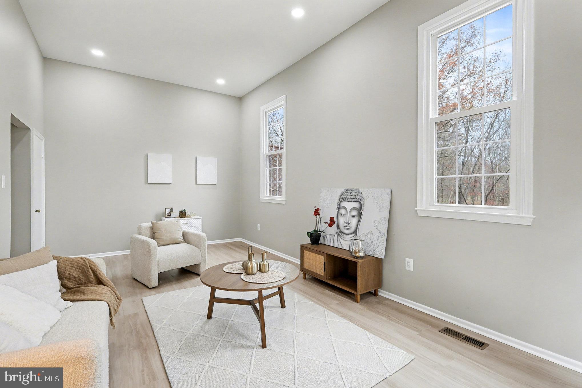 ROCKSHIRE TOWNHOMES - Residential