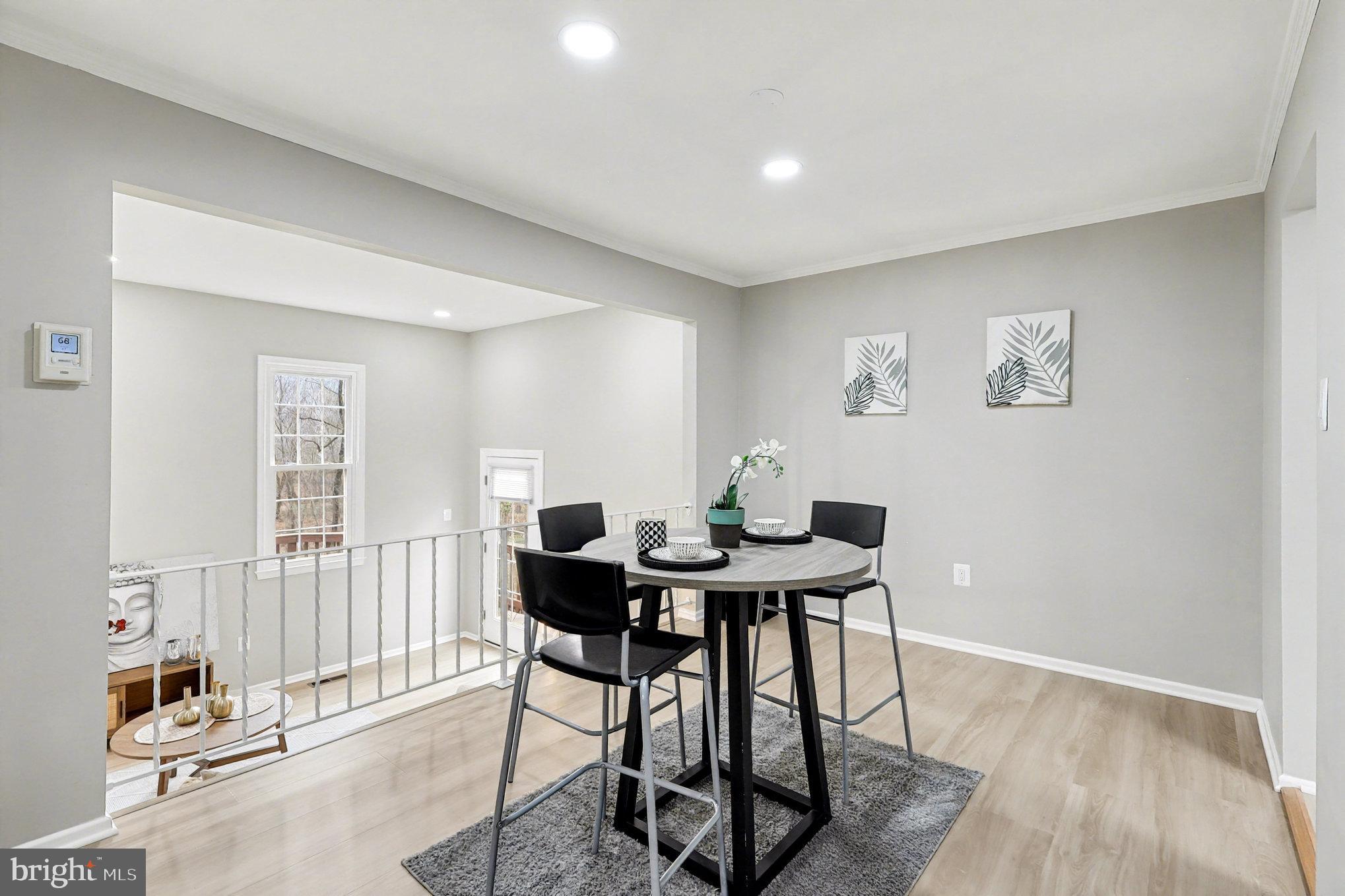 ROCKSHIRE TOWNHOMES - Residential