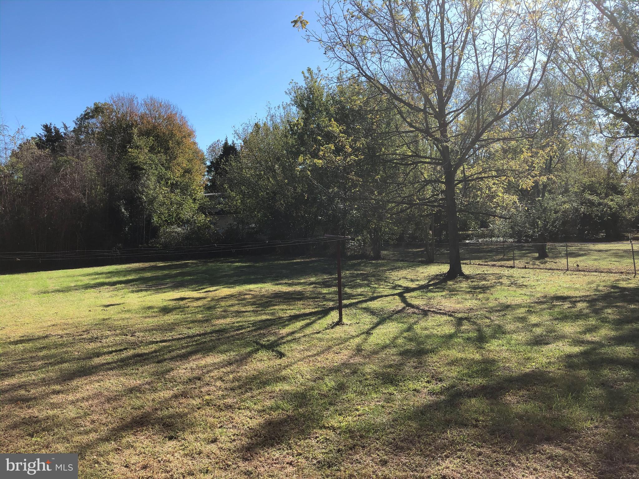 GREENVIEW KNOLLS - Residential