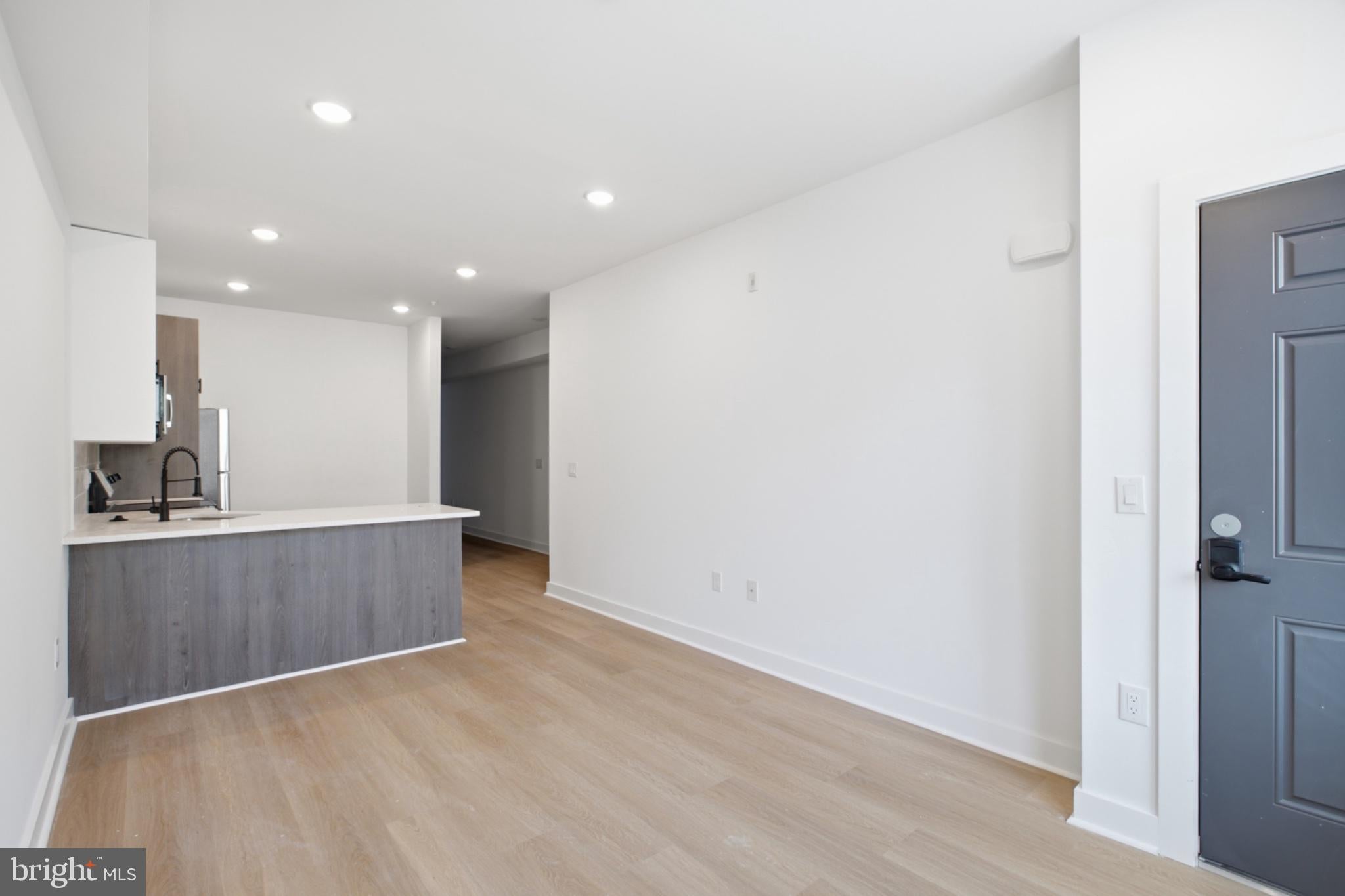 2253 N 12TH STREET 1