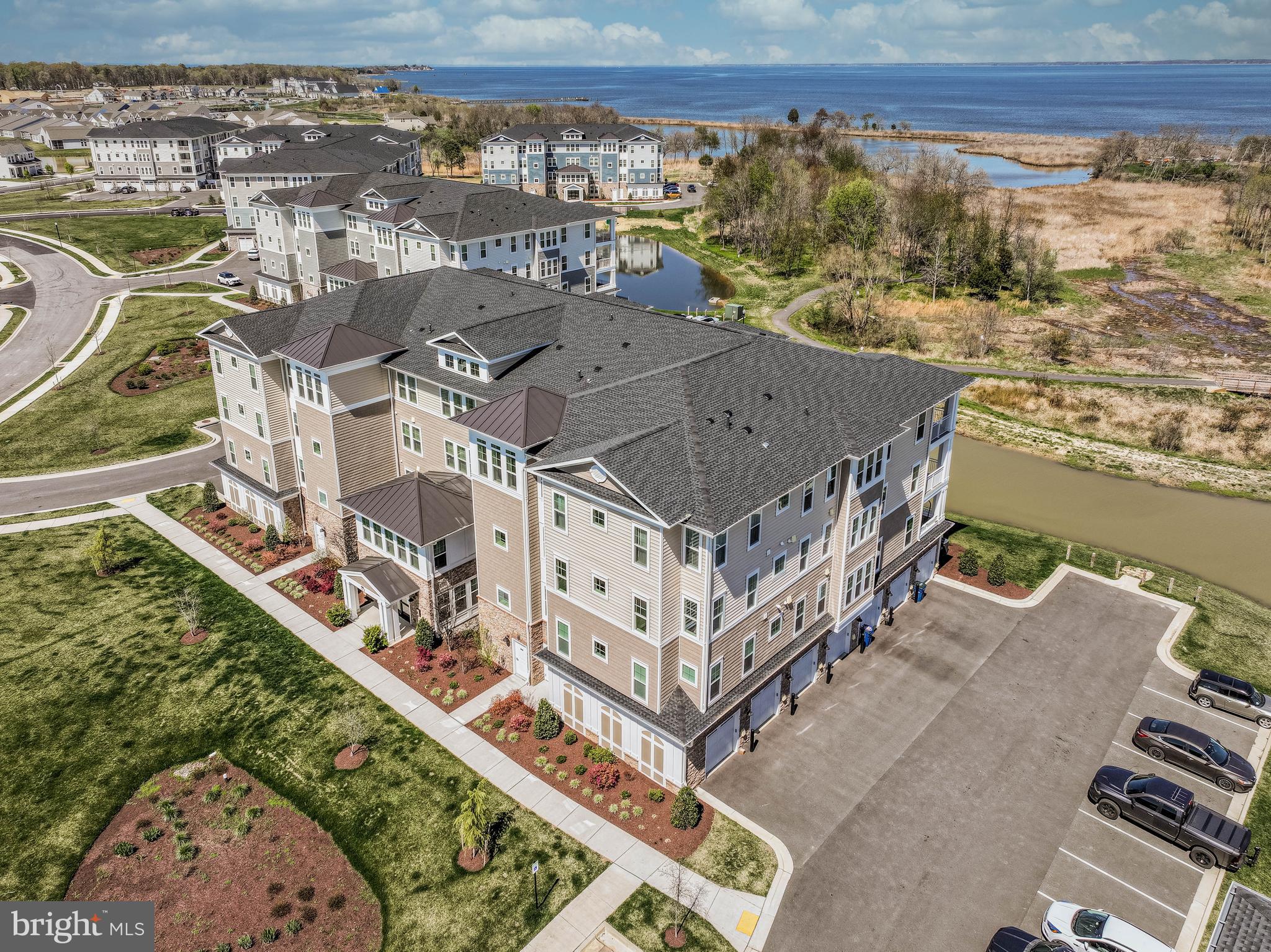 FOUR SEASONS AT KENT ISLAND - Residential