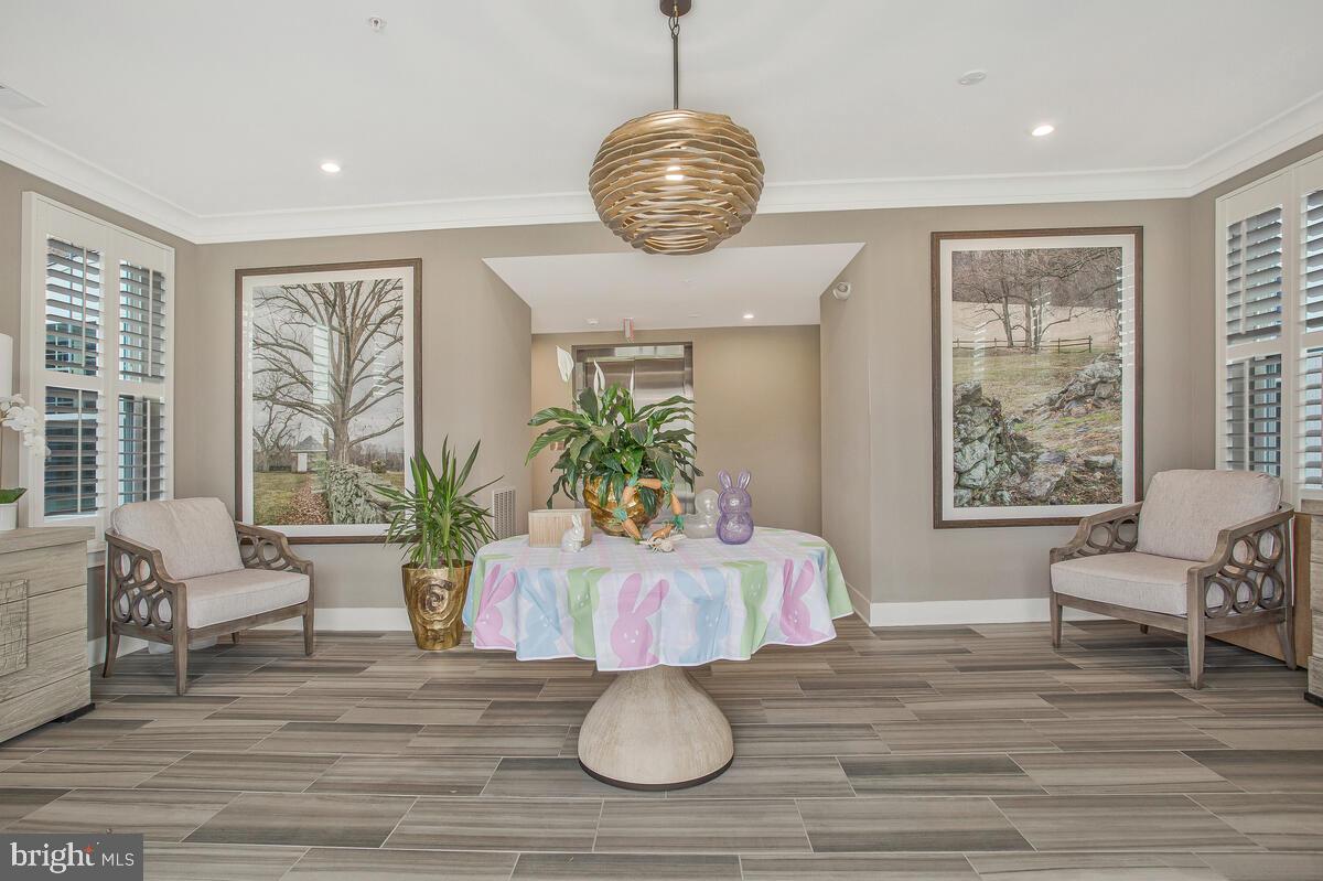 FOUR SEASONS AT KENT ISLAND - Residential