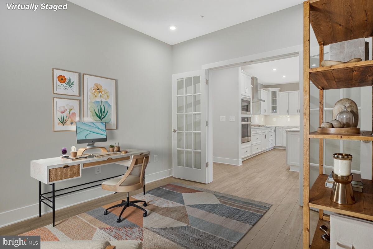 FOUR SEASONS AT KENT ISLAND - Residential