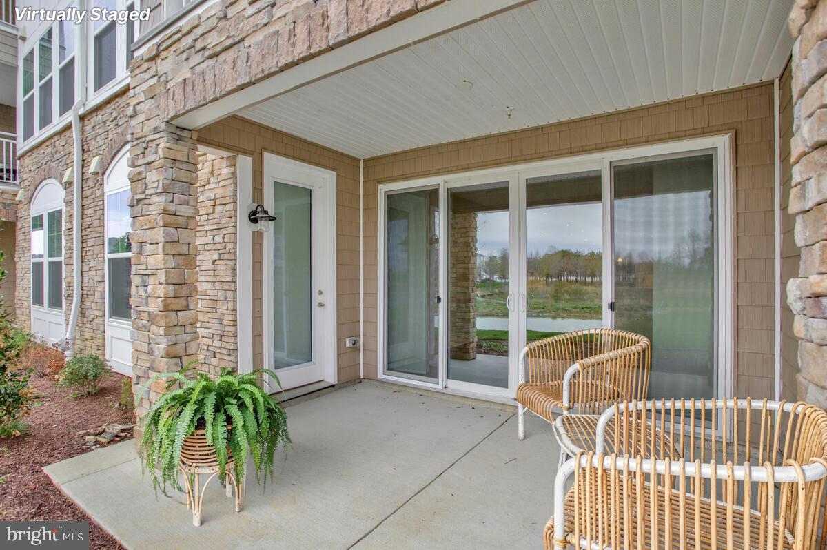 FOUR SEASONS AT KENT ISLAND - Residential