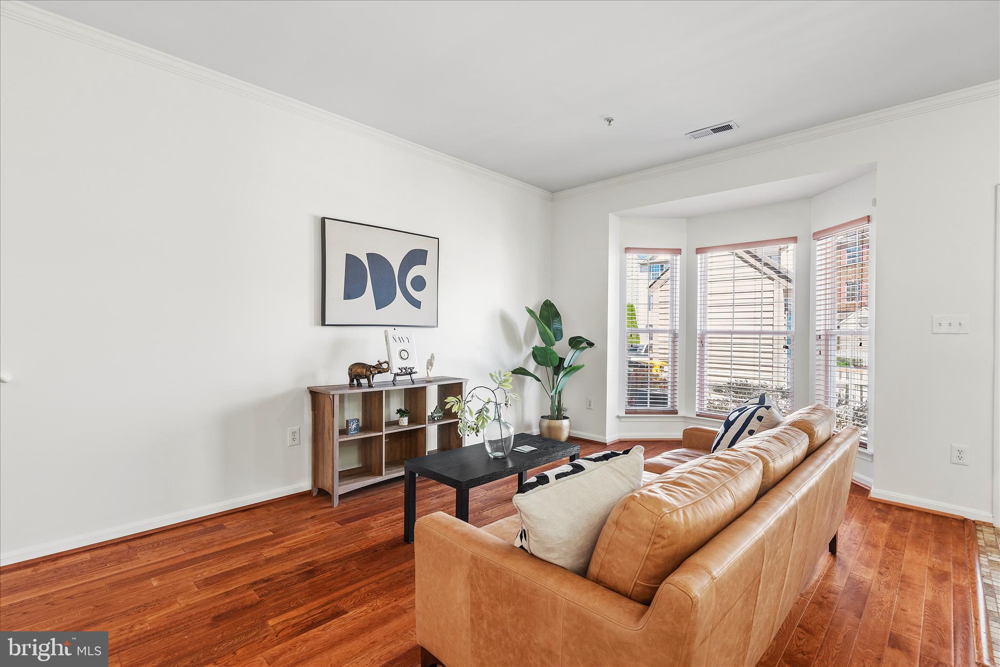 SEVEN OAKS - Residential