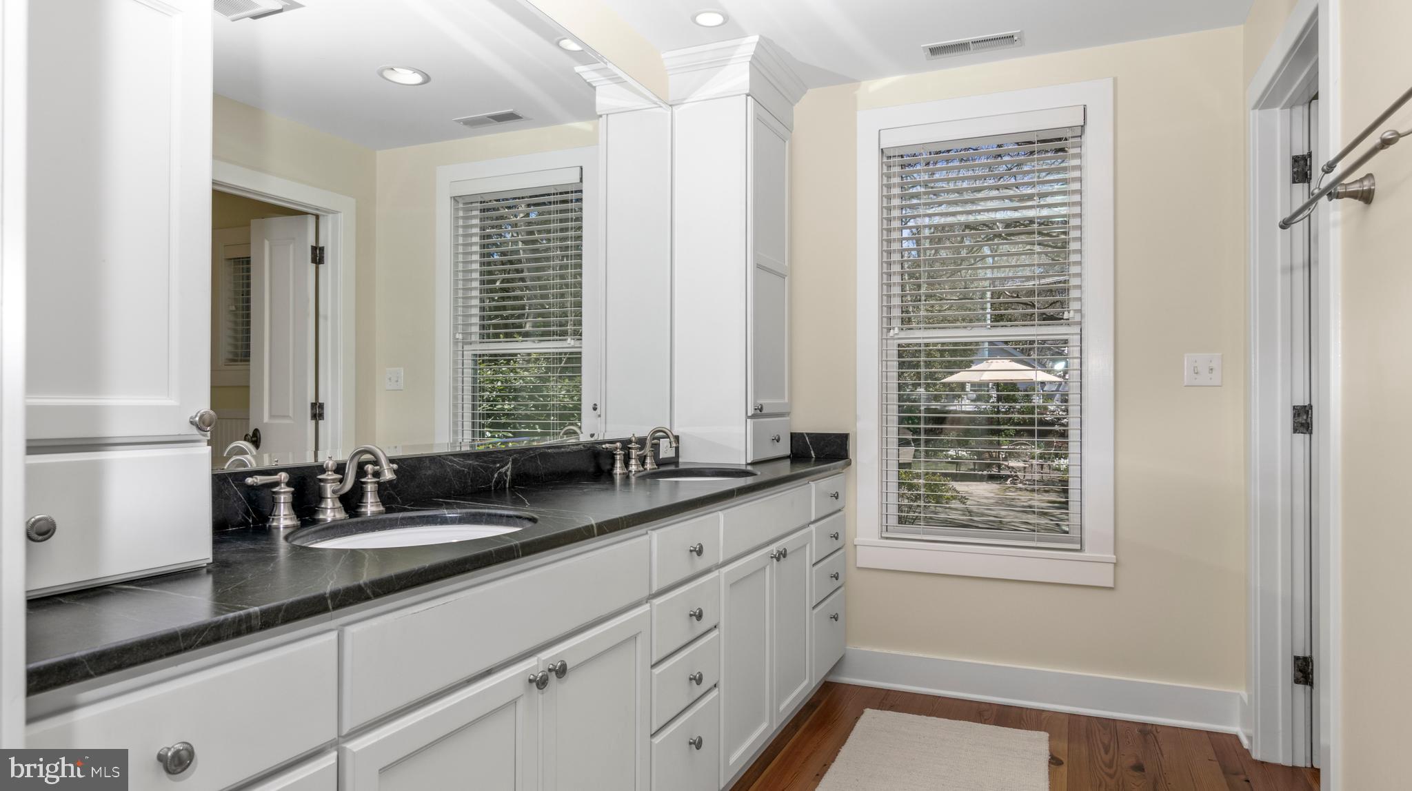 OXFORD - Residential