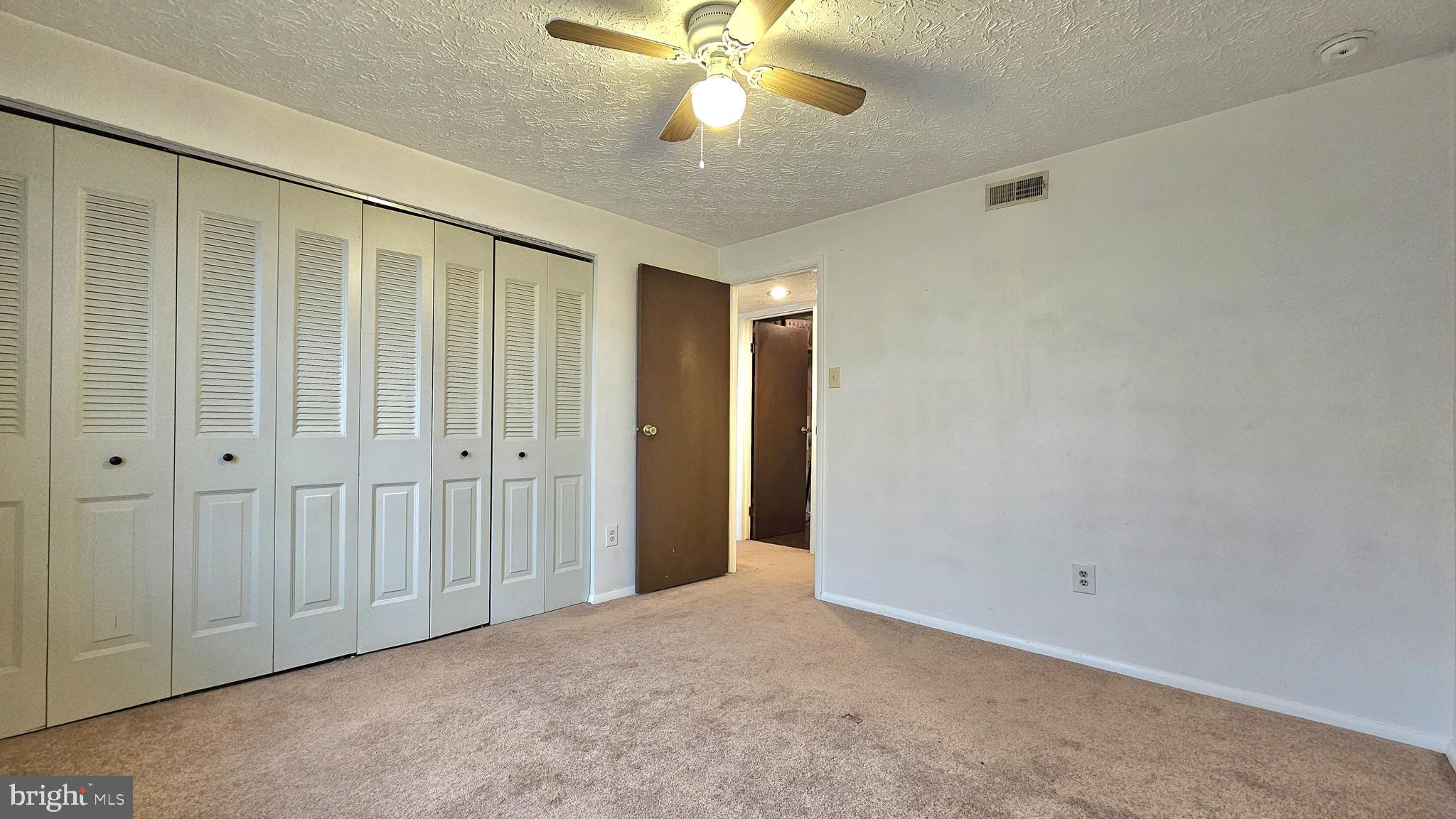 MOUNT VERNON LAKES CONDO - Residential Lease