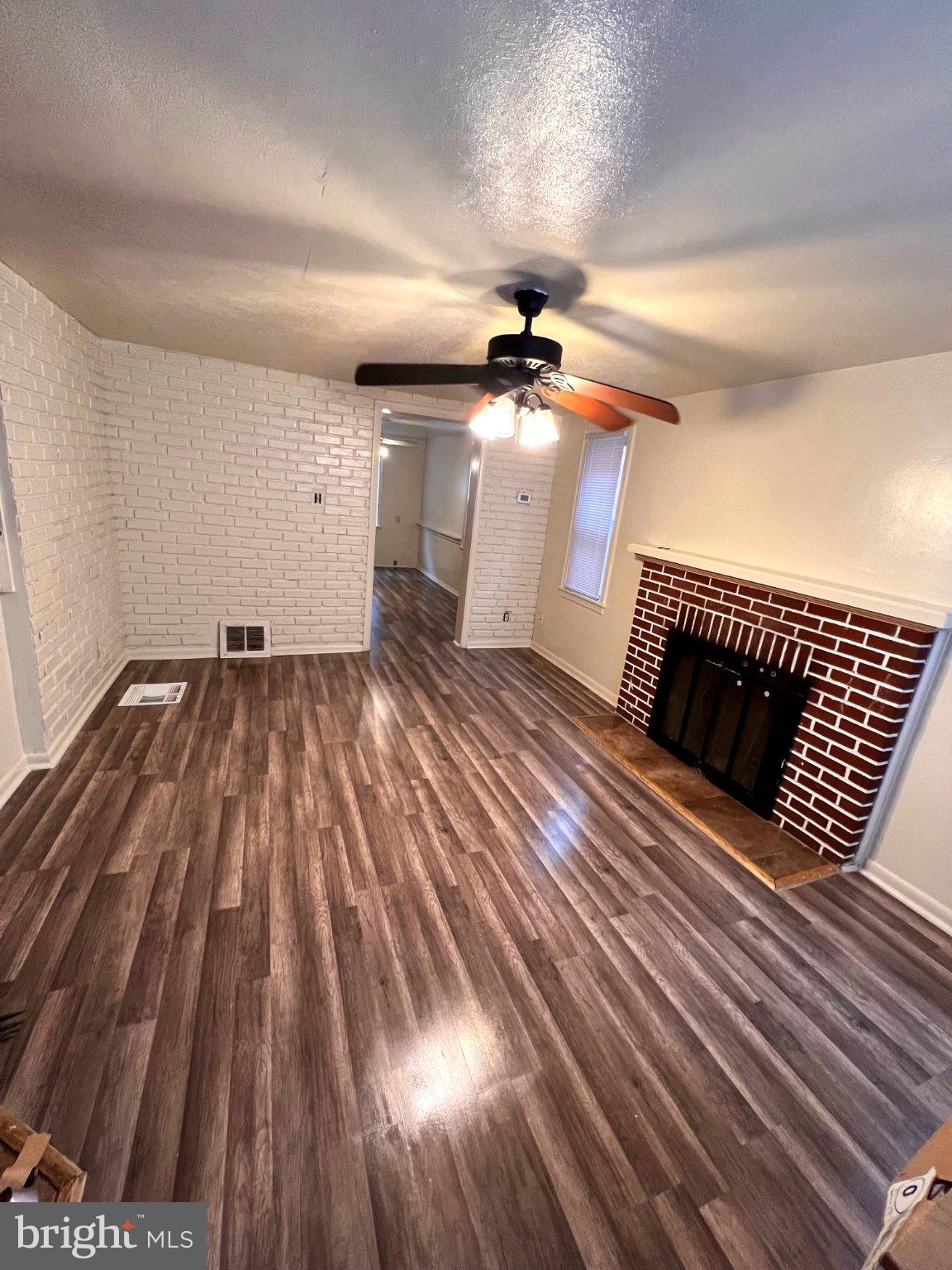 2325 KENSINGTON