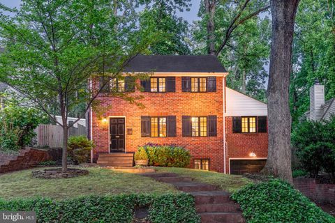 504 KENTUCKY AVENUE ALEXANDRIA VA 22305
