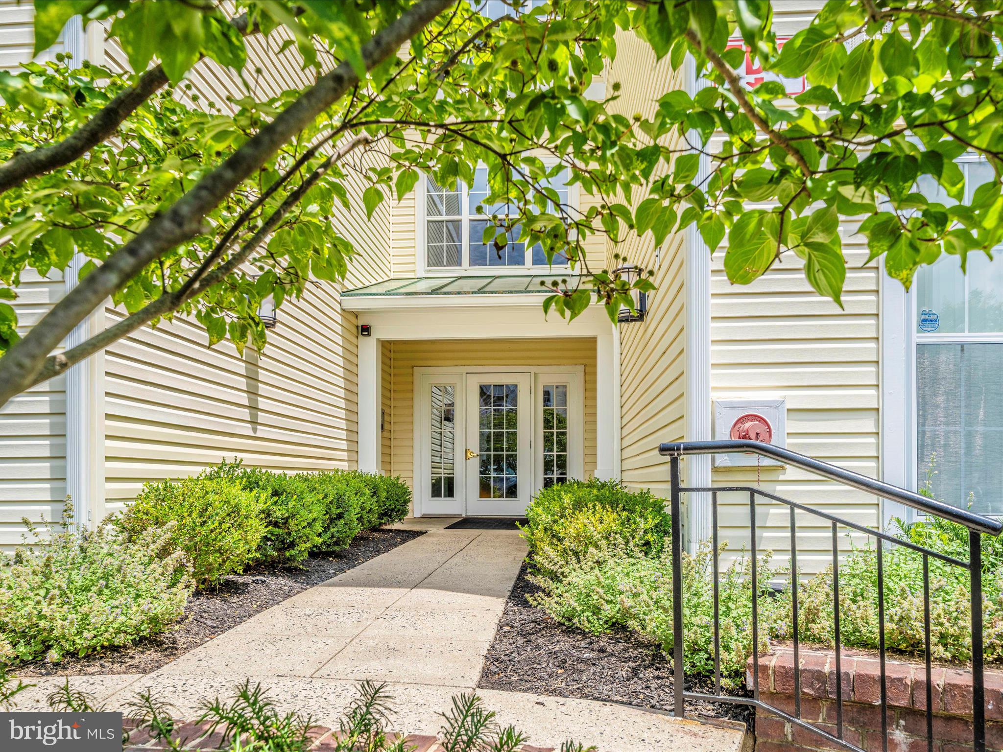 2111 CHARLES HENRY LANE 2111