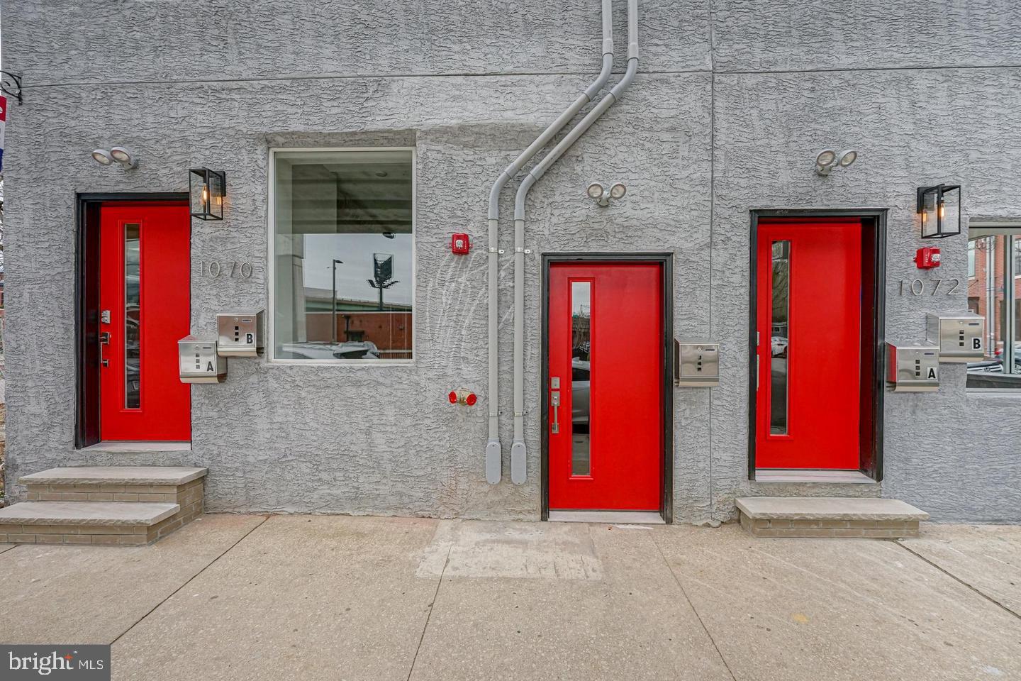 NORTHERN LIBERTIES - Commercial Sale
