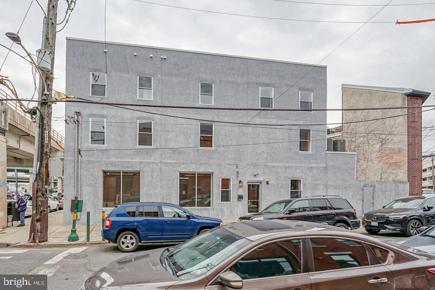 NORTHERN LIBERTIES - Commercial Sale