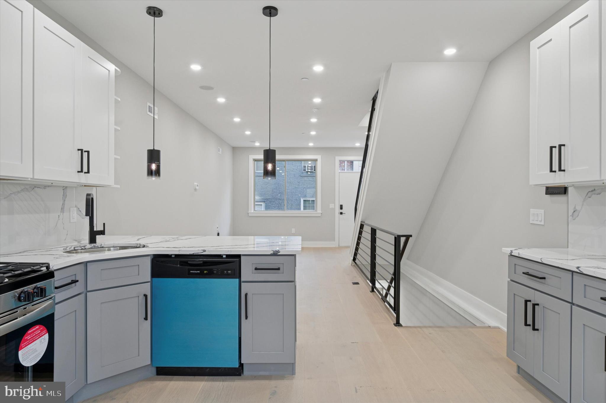 EAST PASSYUNK CROSSING - Residential