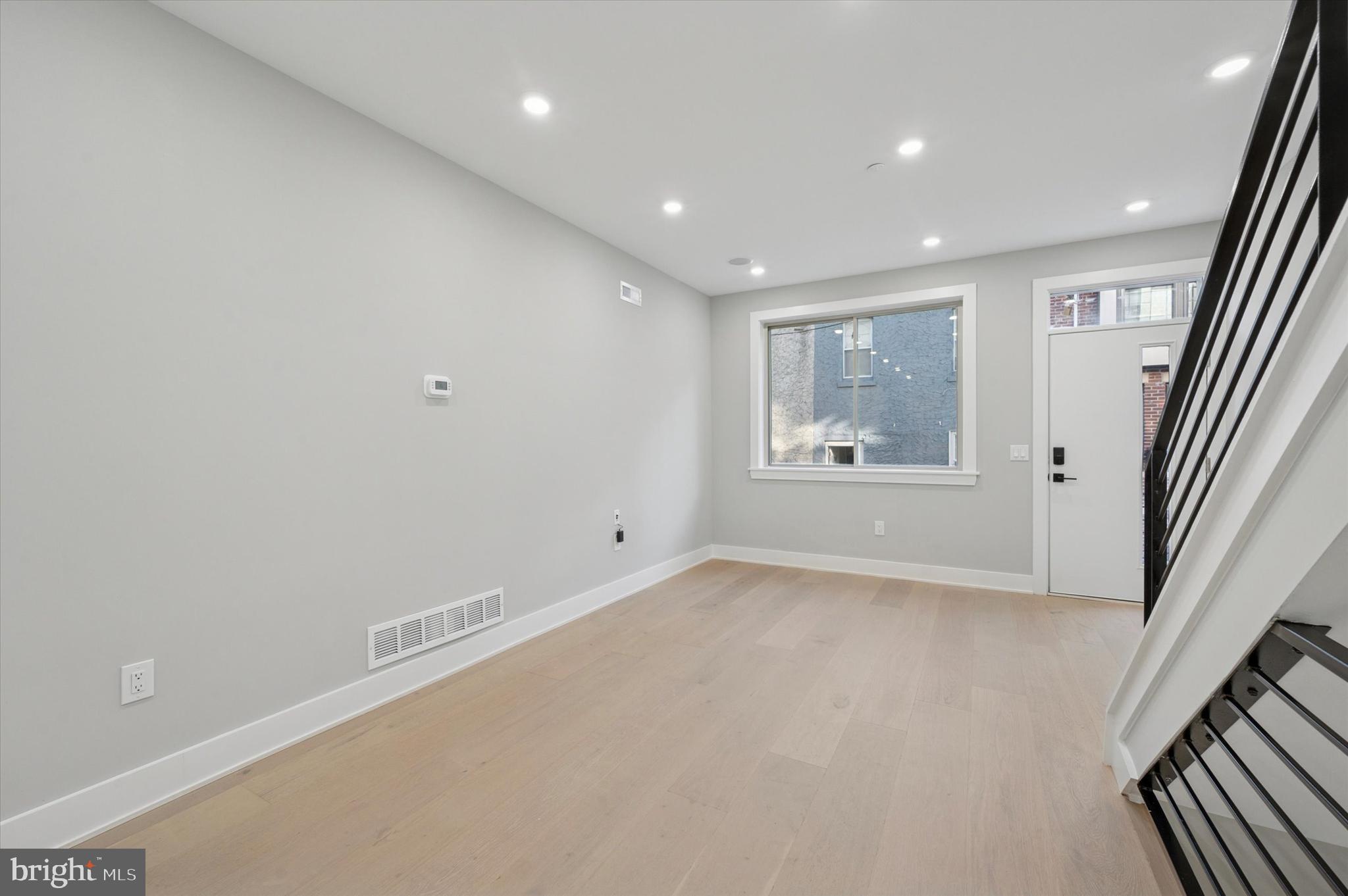 EAST PASSYUNK CROSSING - Residential